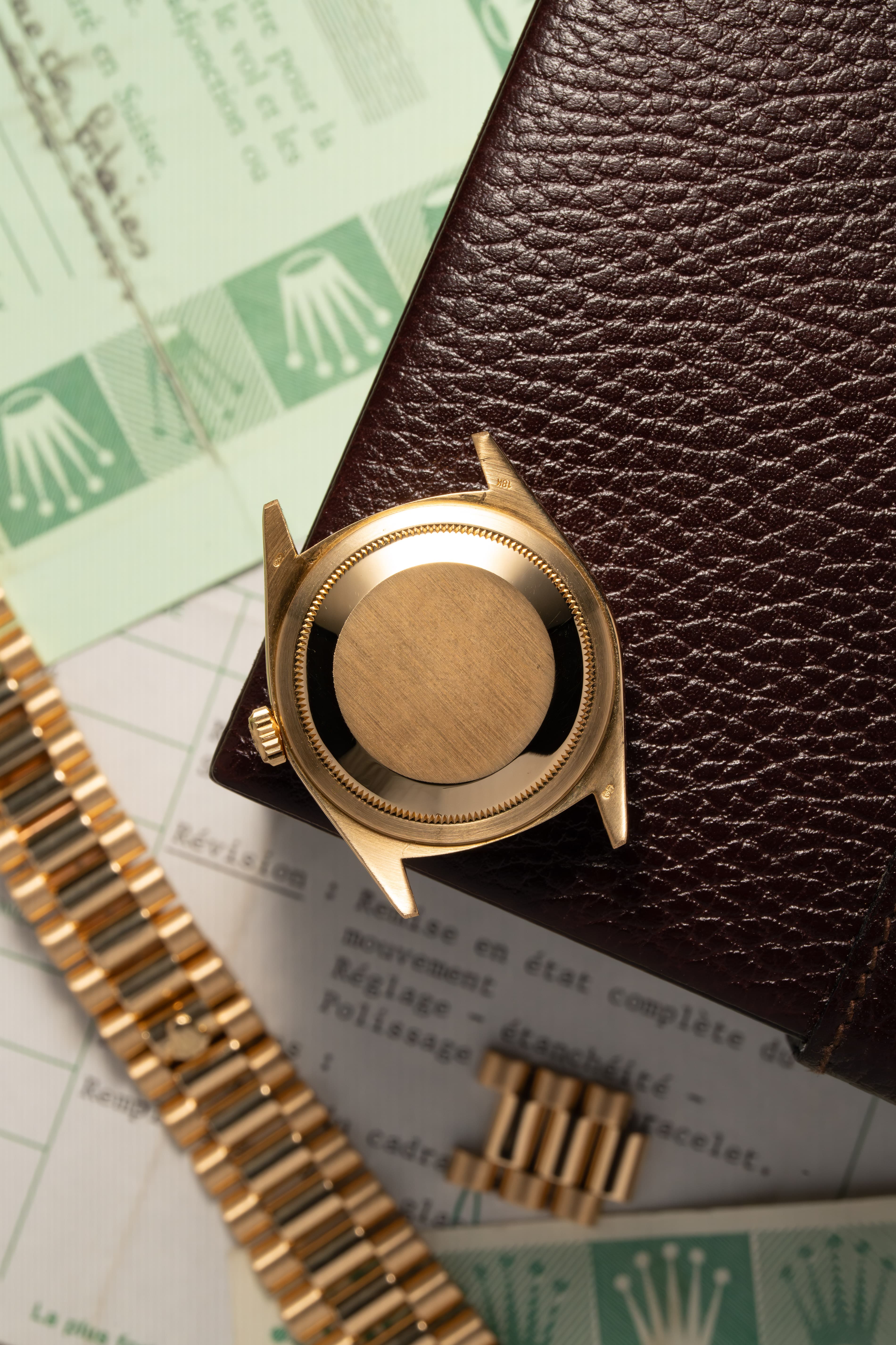 U5YK ساعة Rolex Day-Date رائعة ref. 18238 «ميناء Lavande/بنفسجي» من عام 1989 – Full Set - الخلف