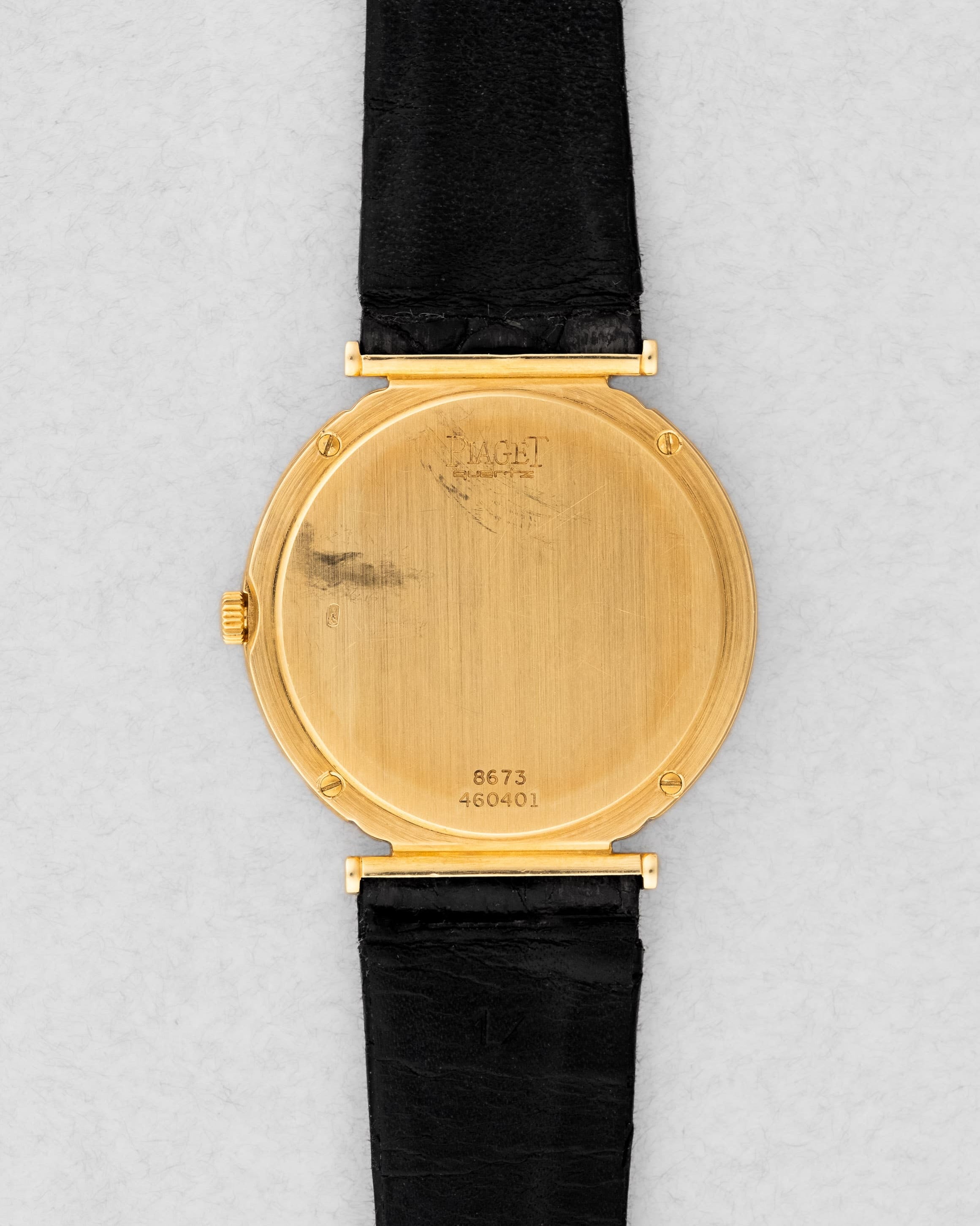 UQYY Piaget Polo « Medium » de 1ère génération en or jaune et cadran en Onyx noir, réf. 8673, circa 1980 - Back