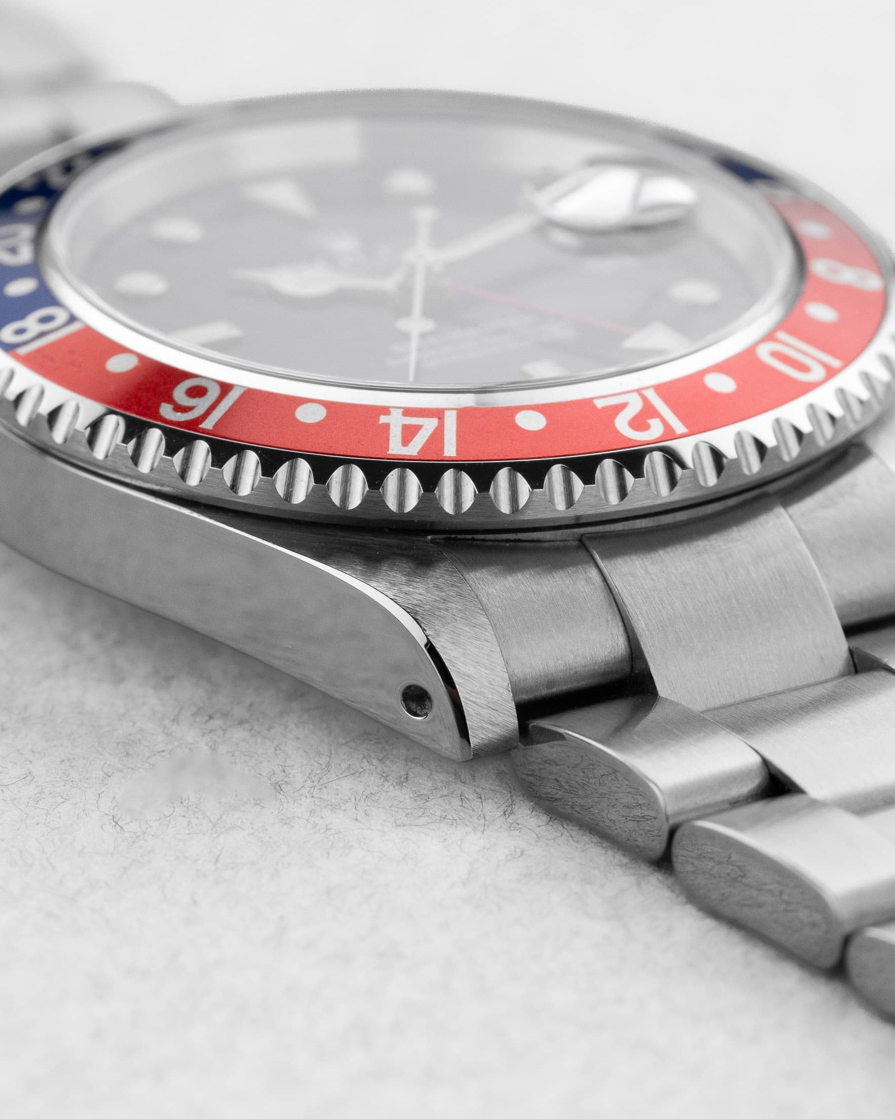 UXPY Rolex GMT-Master II réf. 16710 « Pepsi » de 2000-2001 – Parfaite et Full Set - Feature