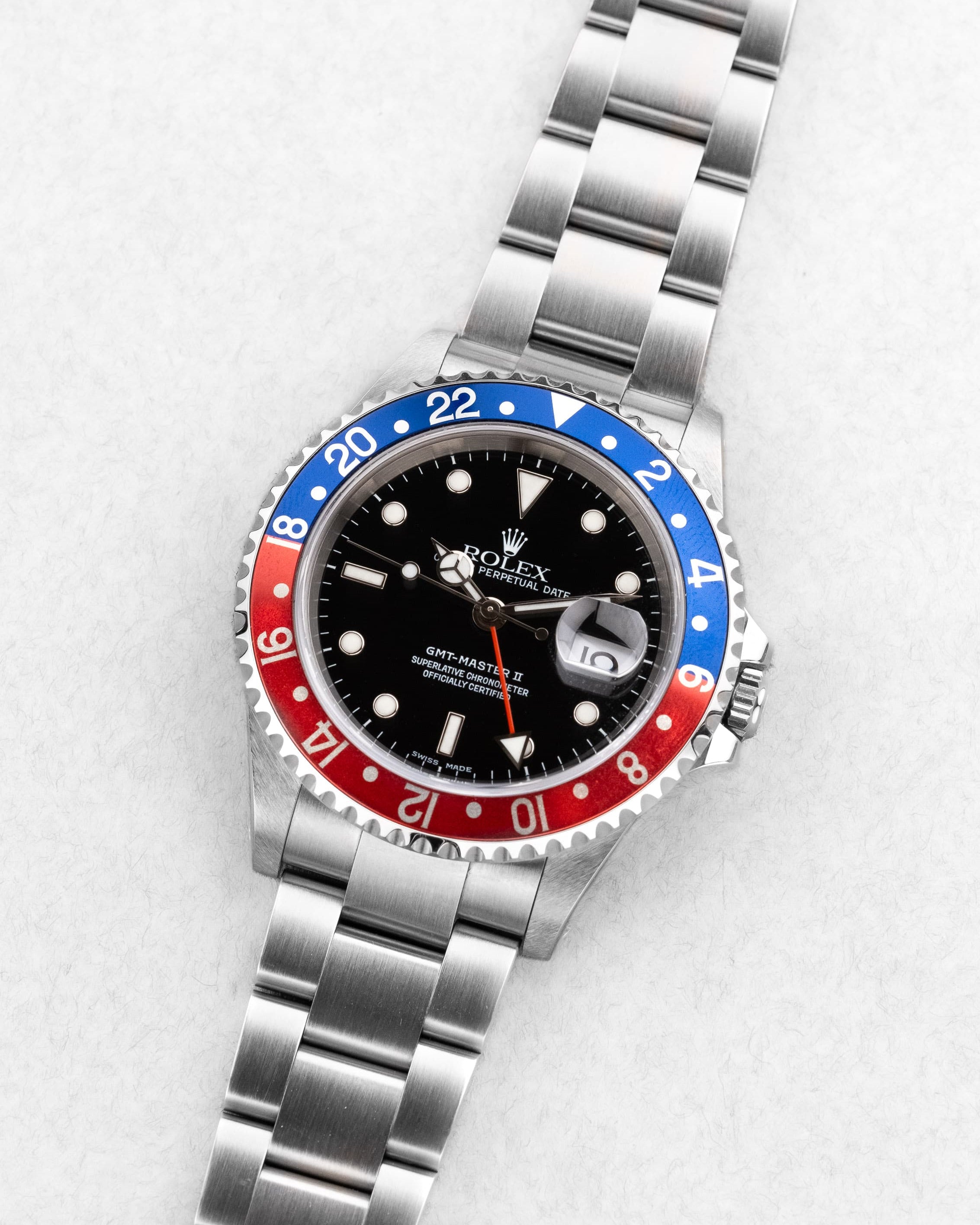 UXPY Rolex GMT-Master II réf. 16710 « Pepsi » de 2000-2001 – Parfaite et Full Set - Three Quarters