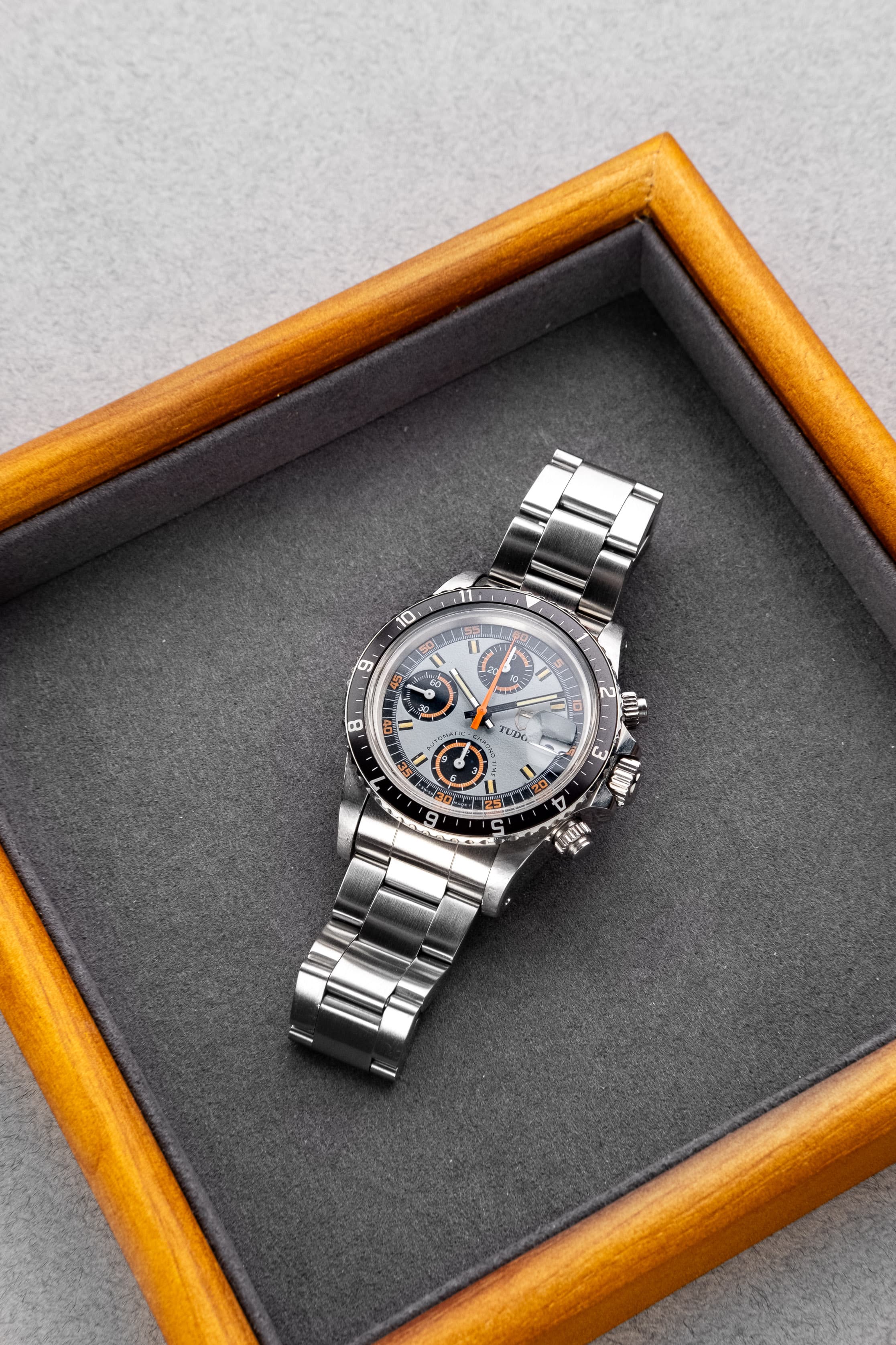 VPY2 Rare Tudor 94210 « Big Block Monte-Carlo » de 1988 – Jamais polie ! - Lifestyle