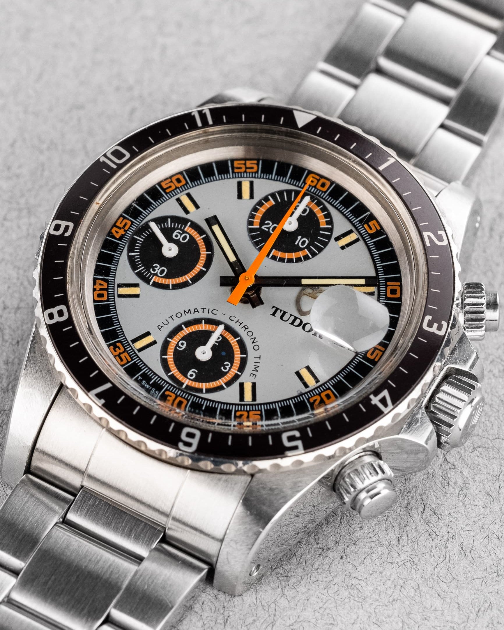 VPY2 Rare Tudor 94210 « Big Block Monte-Carlo » de 1988 – Jamais polie ! - Three Quarters