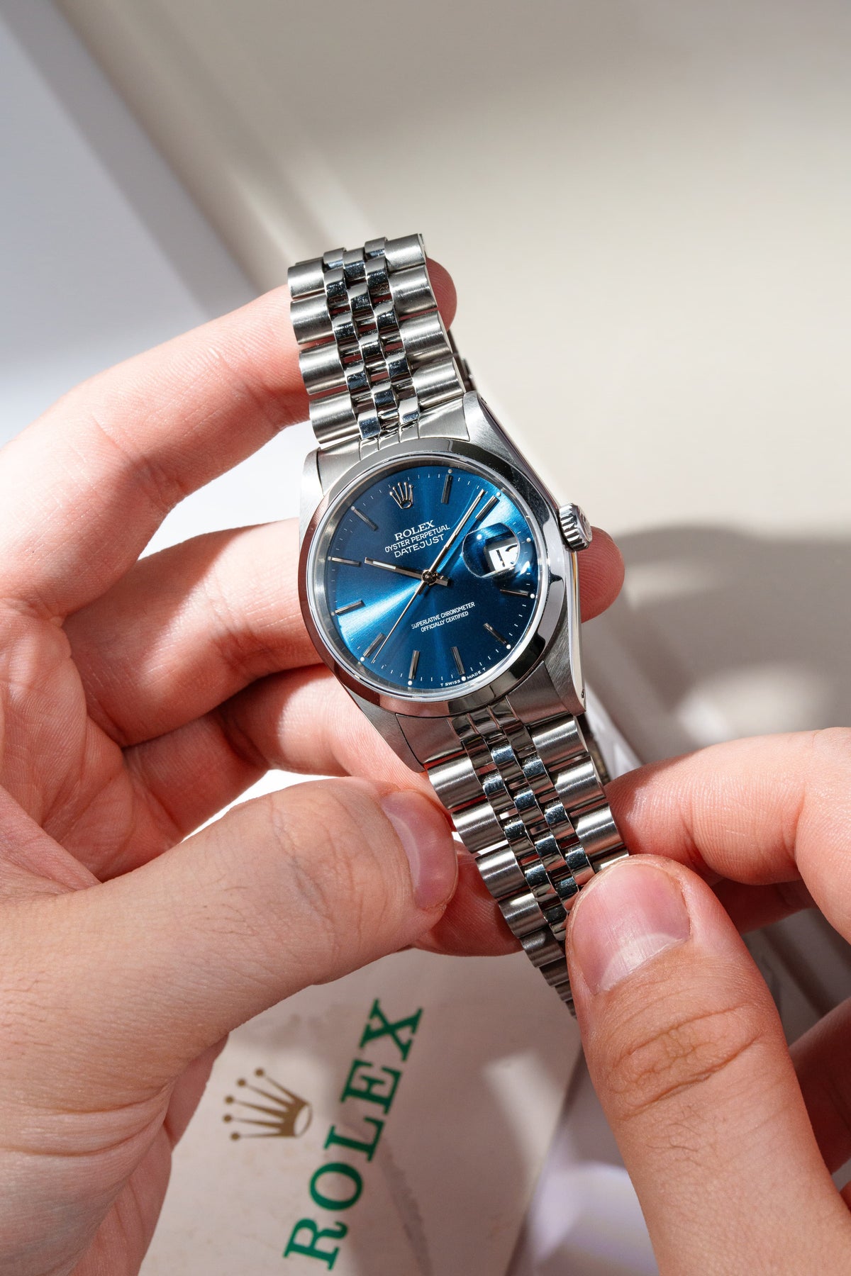 VSUY 1990 Rolex Datejust Ref. 16200 in Steel – Blue Dial + Original Warranty - Lifestyle