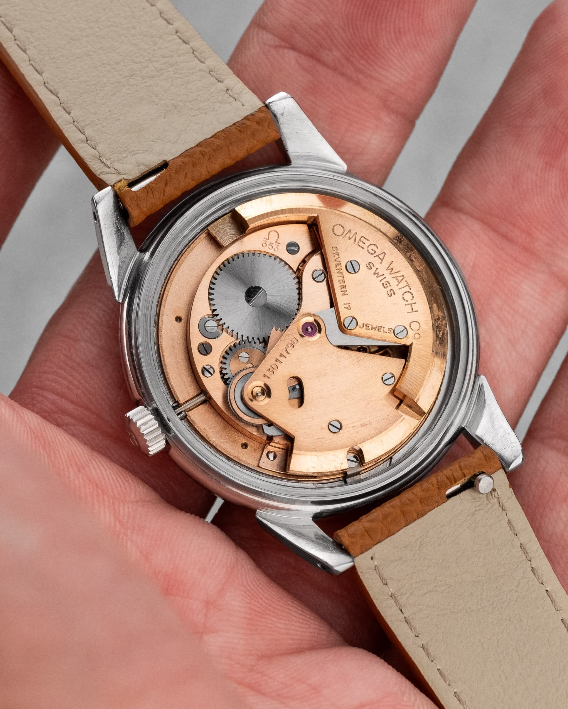 VUNG Superbe Omega Seamaster Calendar réf. 2627-5 SC de 1ère génération, produite en 1952 - Movement