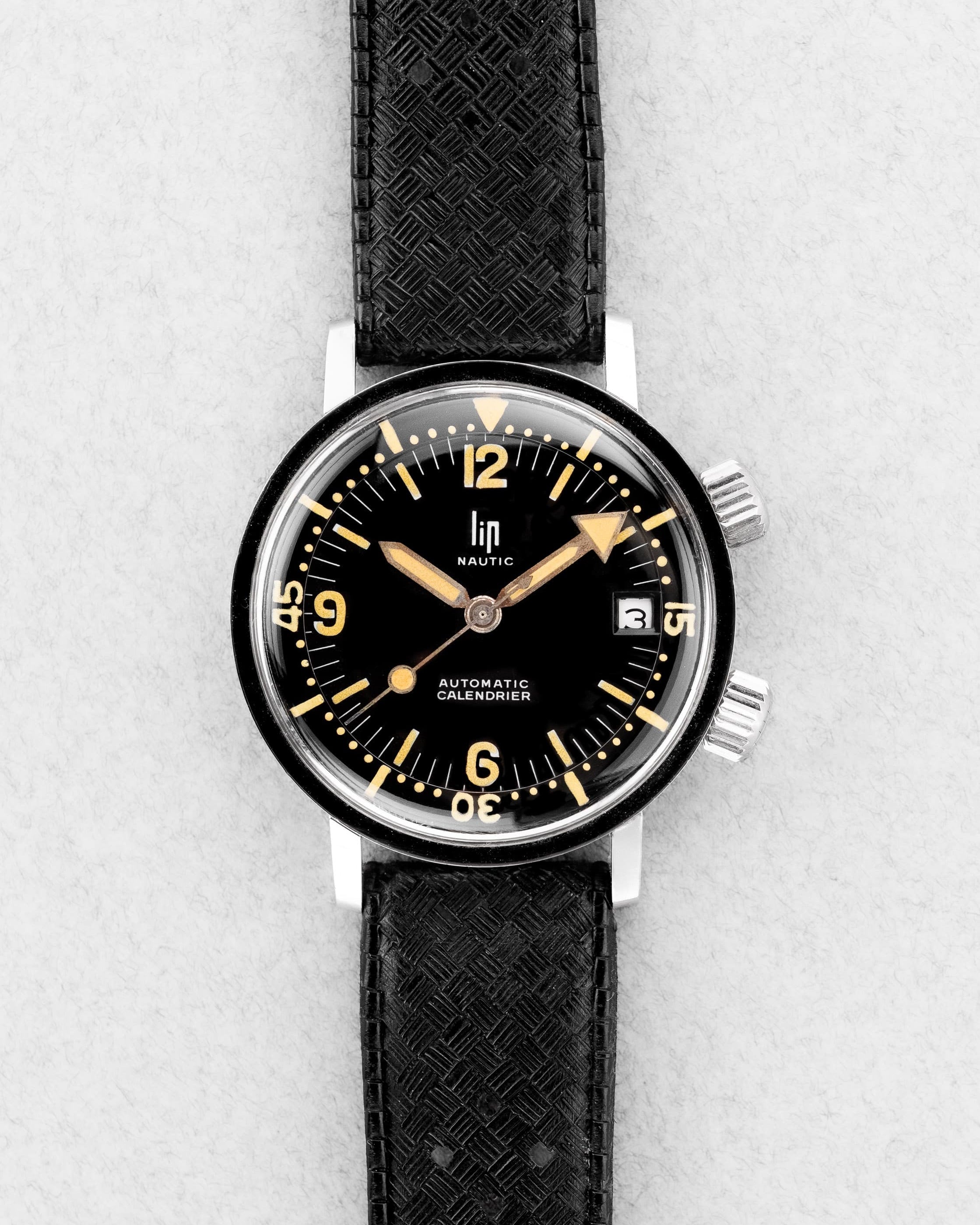 WKBP-eE Rare Lip Nautic Automatic Super-Compressor réf. 153-093 de 1965 – Parfait état - Front