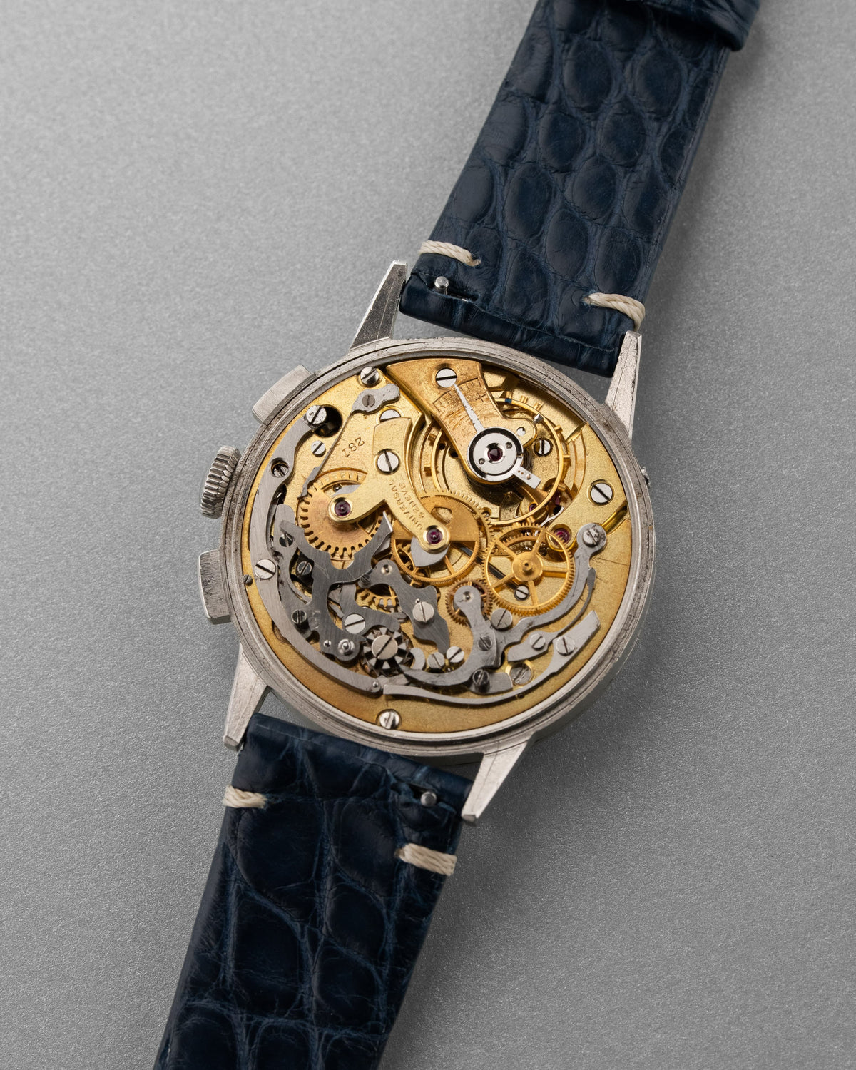 WZYF Rare chronographe Universal Genève Dato-Compax réf. 22530 « Jumbo » en acier, circa 1942 – Jamais poli - Movement
