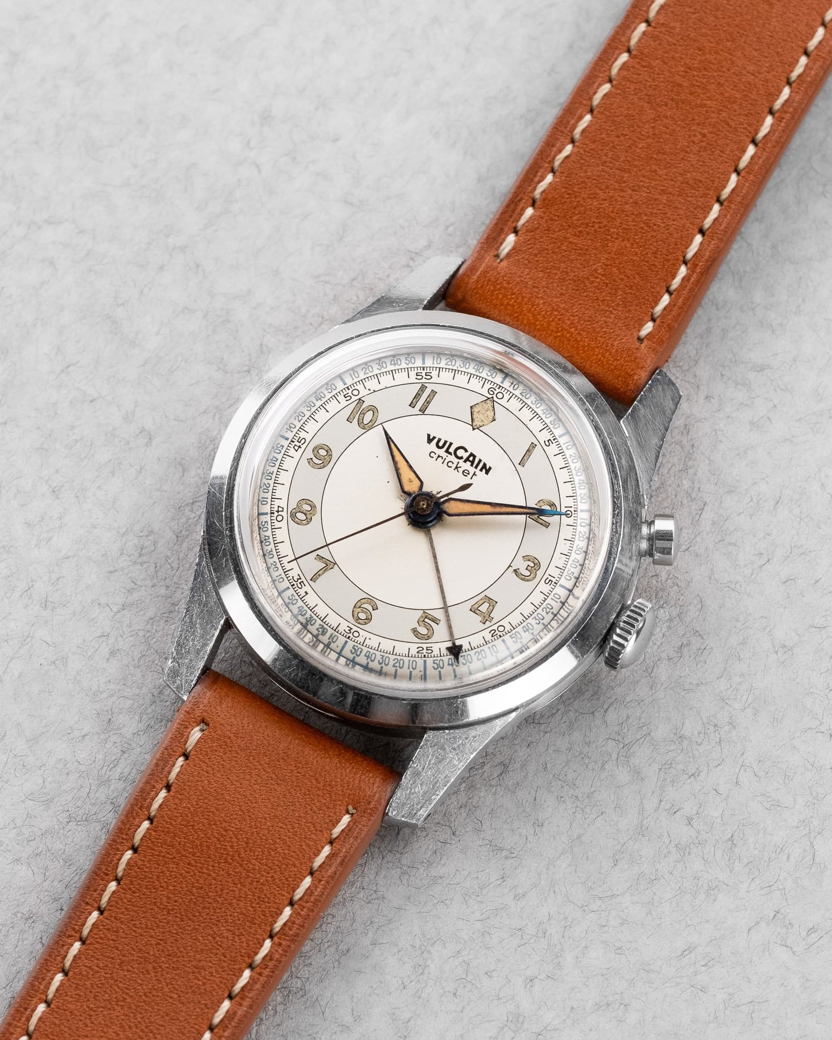 XF4H Vulcain Cricket Radium « LBJ » de 1ère génération – Jamais polie - Three Quarters