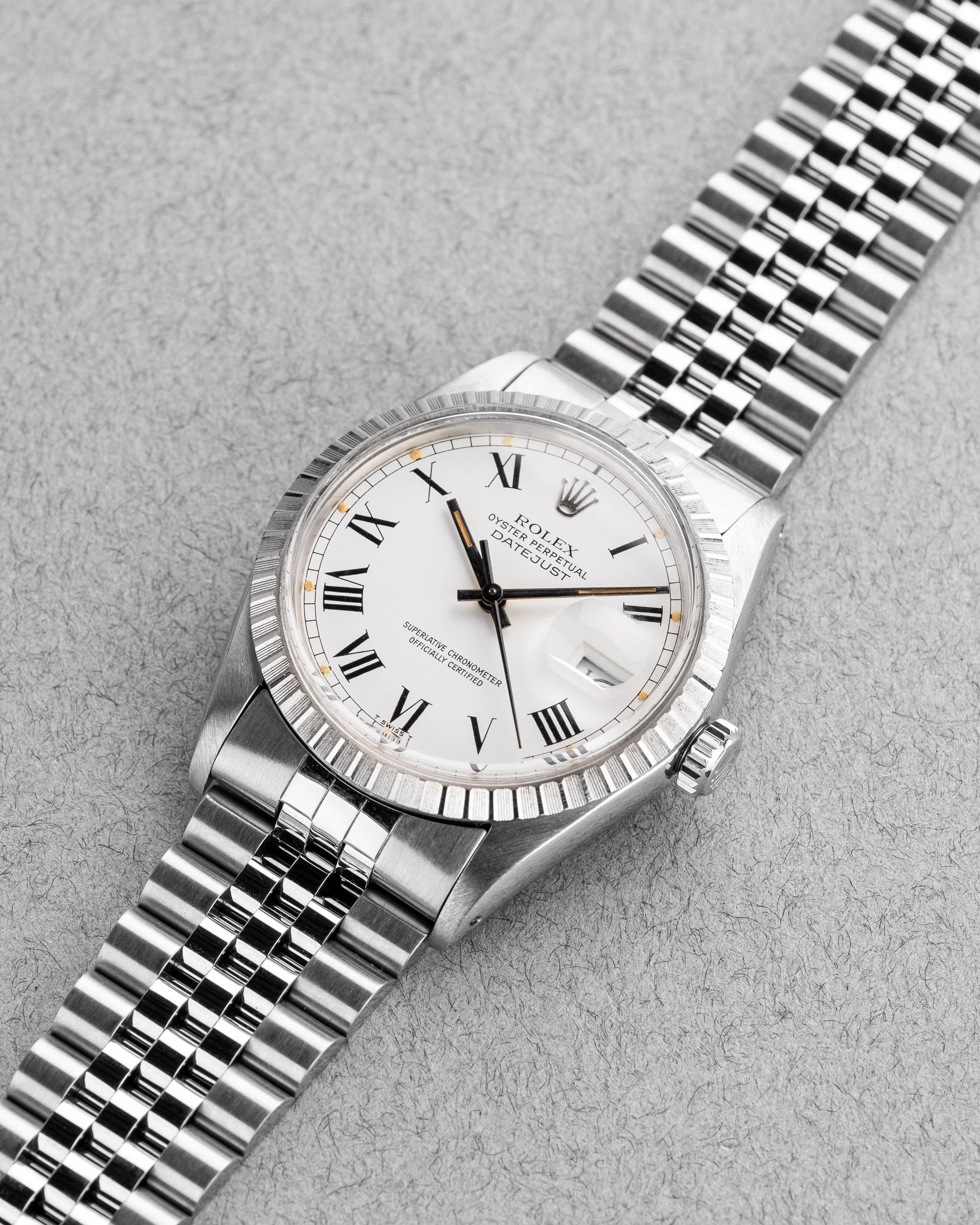XKAW Rolex Datejust 16030 « Pumpkin Buckley Dial » de 1987 - Three Quarters