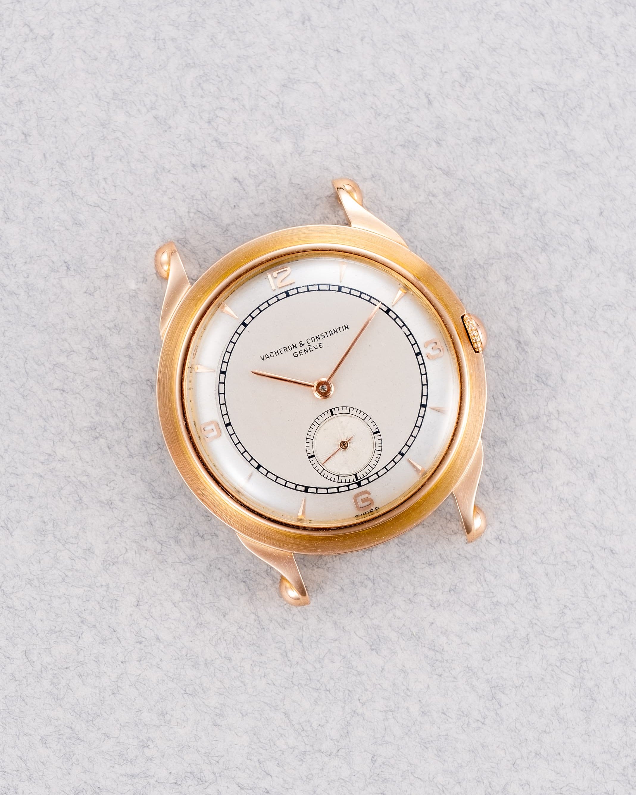 XLPL Superbe Vacheron & Constantin « Violin » en or rose, boîte française, cadran gravé-émaillé, circa 1949 - Overview