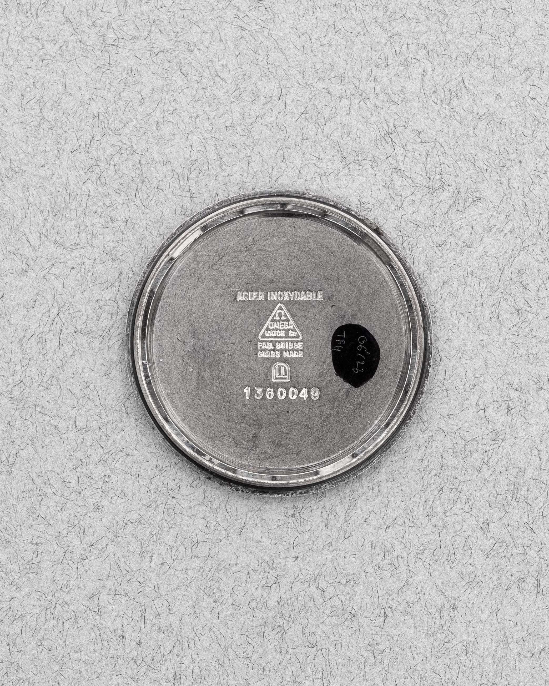 Y7YK Omega Genève 136.0049 de 1972 - Inside case back