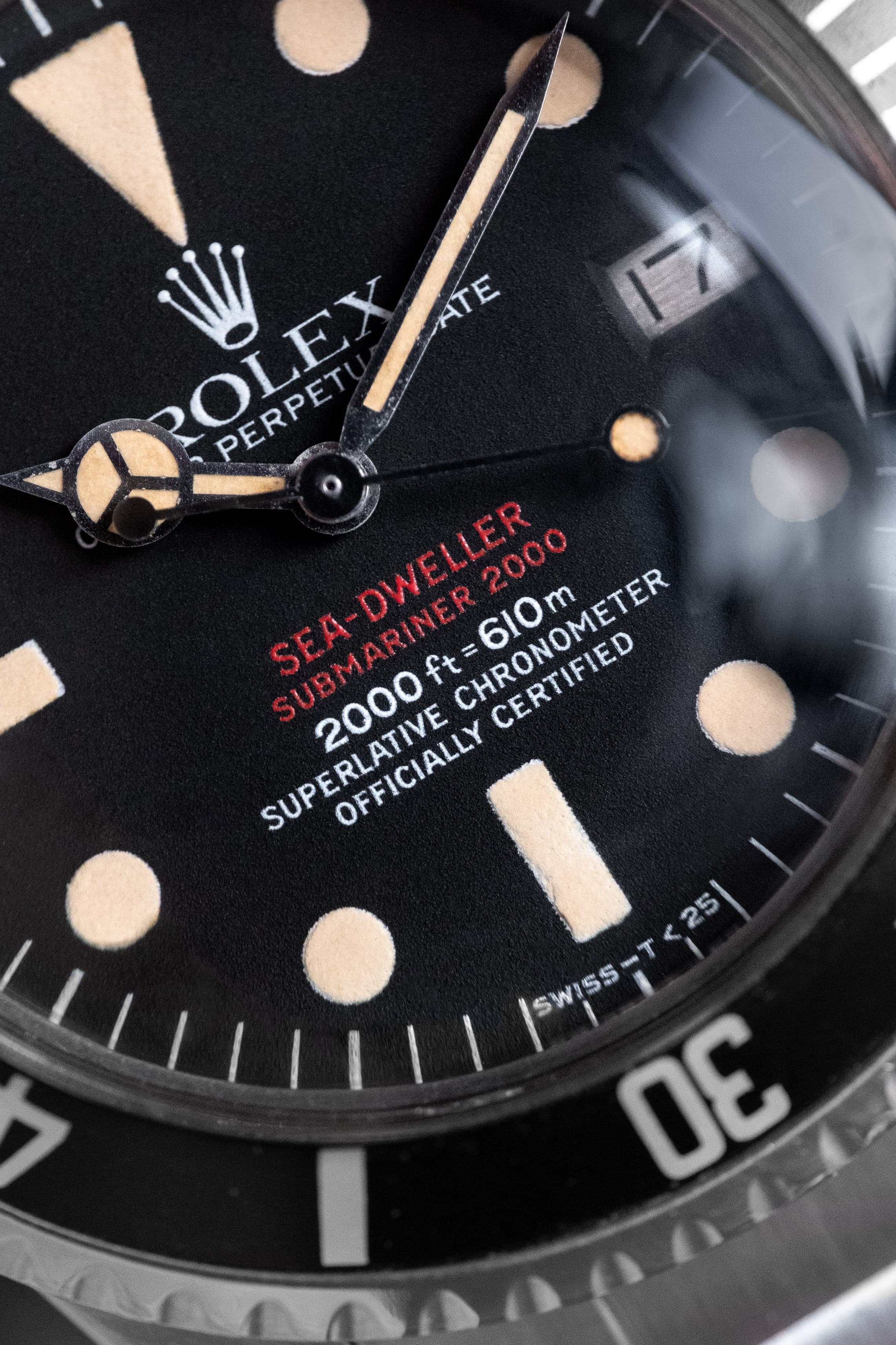 YAFC Superbe Rolex Sea-Dweller réf. 1665 « Double Rouge » Mark IV de 1975 - Dial