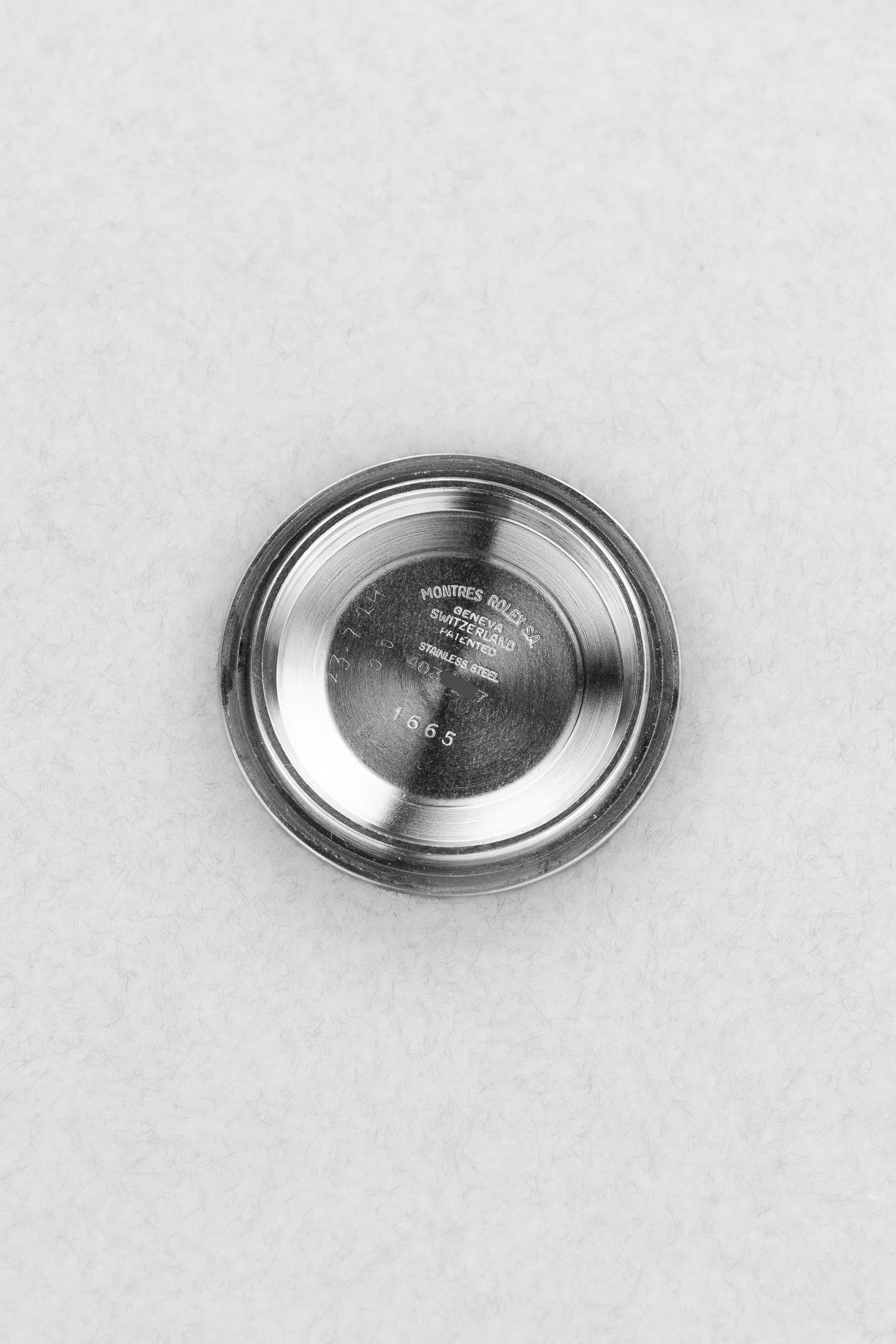 YAFC Superbe Rolex Sea-Dweller réf. 1665 « Double Rouge » Mark IV de 1975 - Inside case back