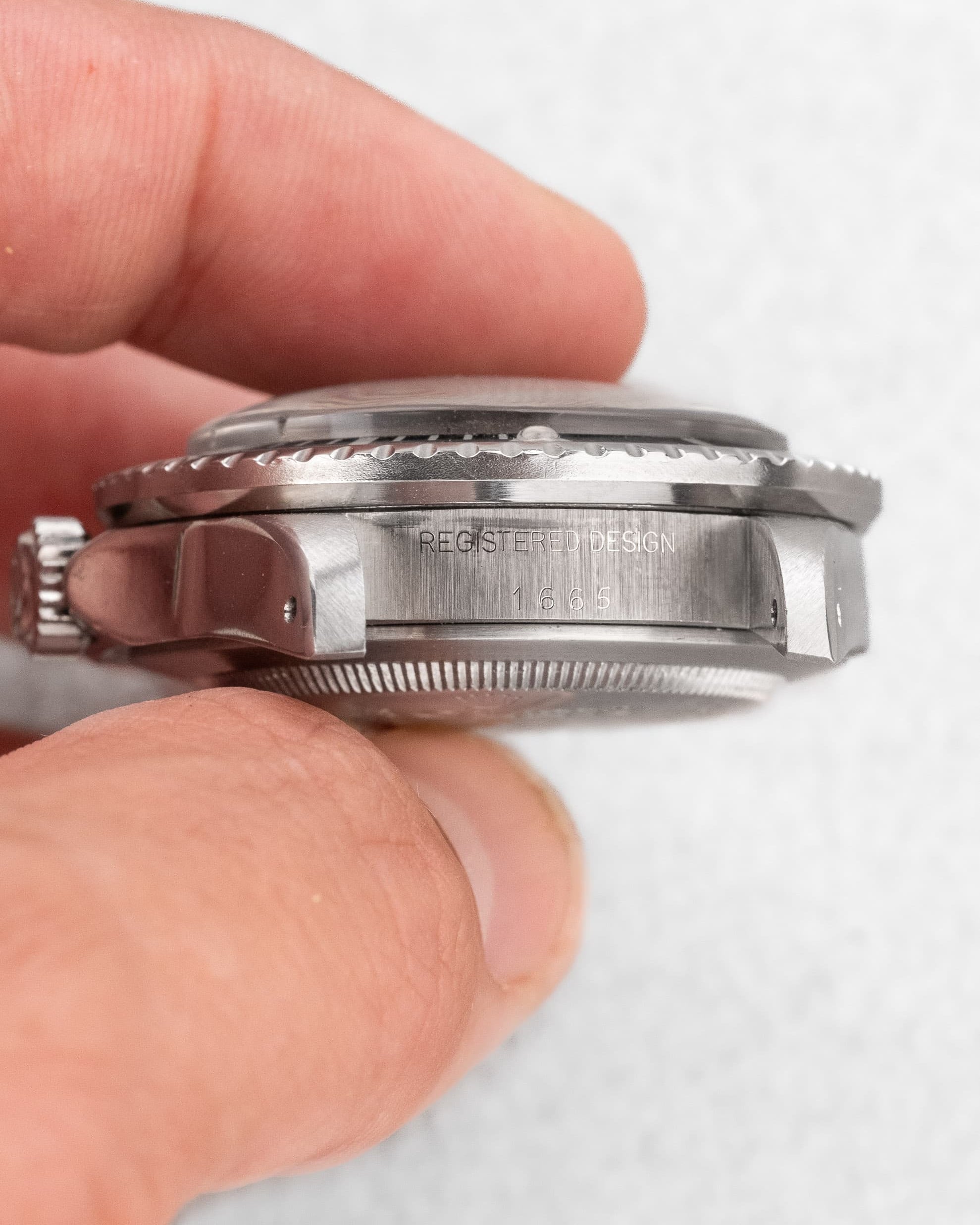 YAFC Superbe Rolex Sea-Dweller réf. 1665 « Double Rouge » Mark IV de 1975 - Lugs - Reference