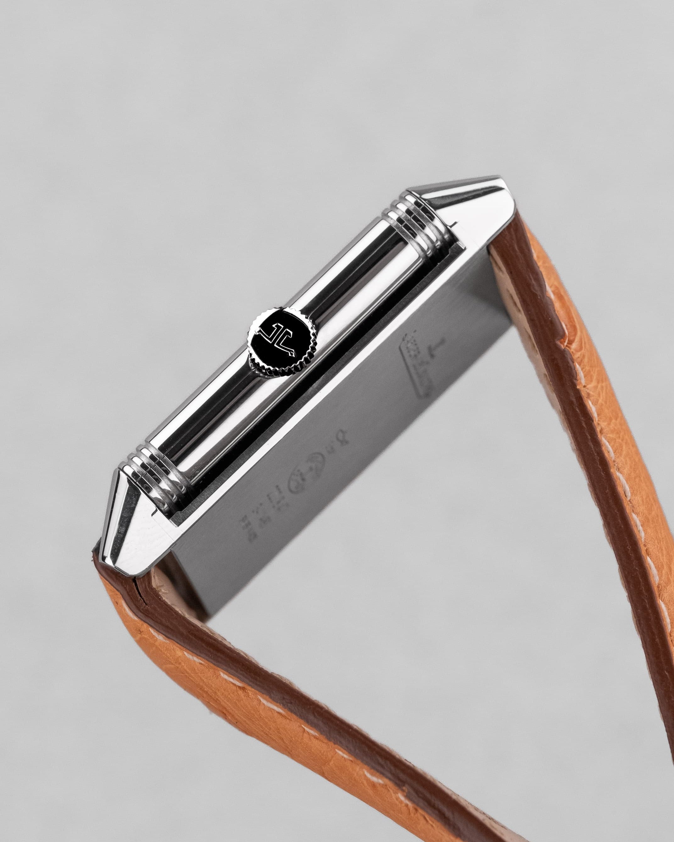 YSBJ Jaeger-LeCoultre Reverso Classique Medium Thin en acier, réf. Q2518540/222.8.47 - Right side