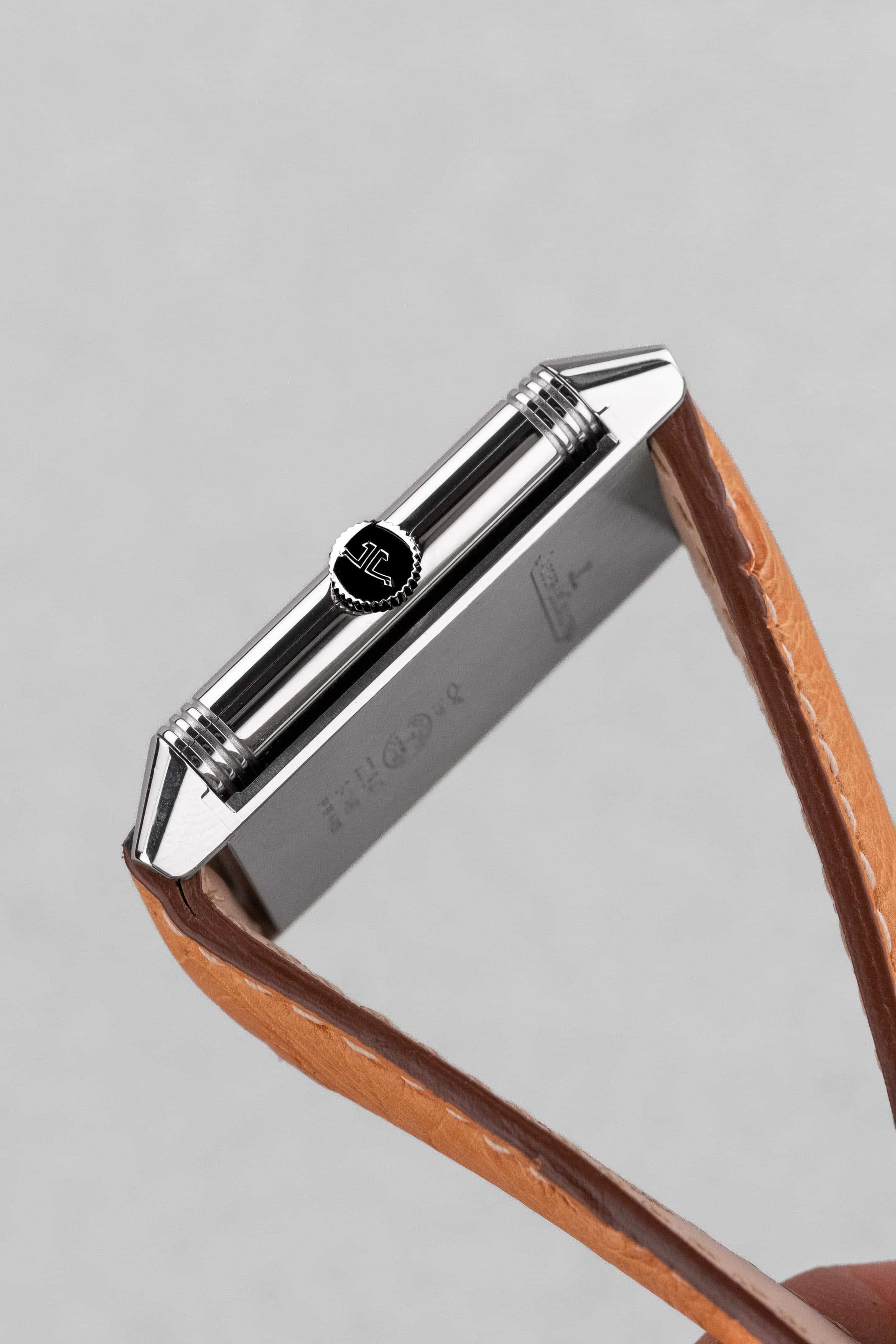 YSBJ Jaeger-LeCoultre Reverso Classique Medium Thin en acier, réf. Q2518540/222.8.47 - Right side