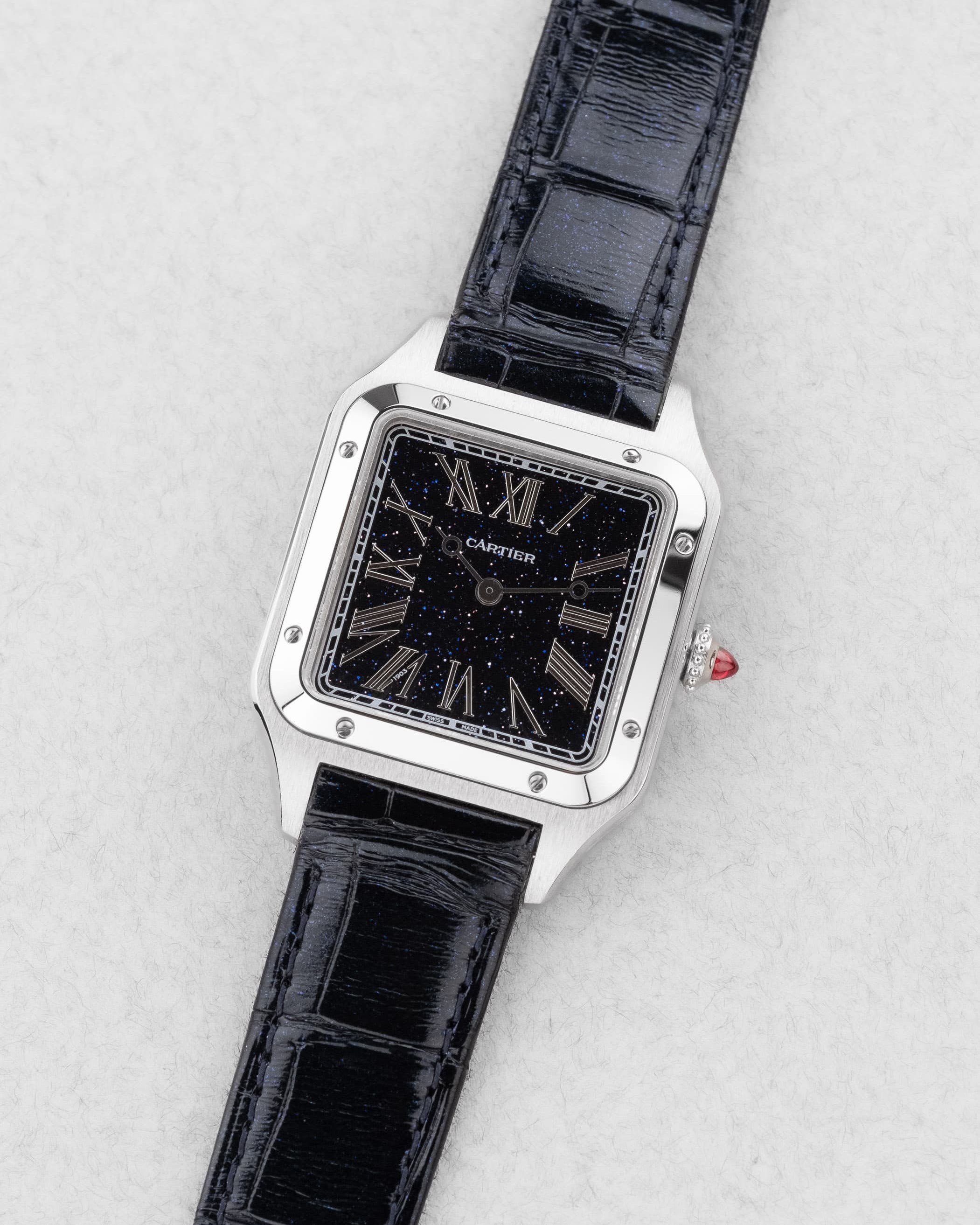 YSVF Cartier Santos-Dumont en Platine et Aventurine bleue, Édition limitée « La Baladeuse », neuve de 2025 - Three Quarters