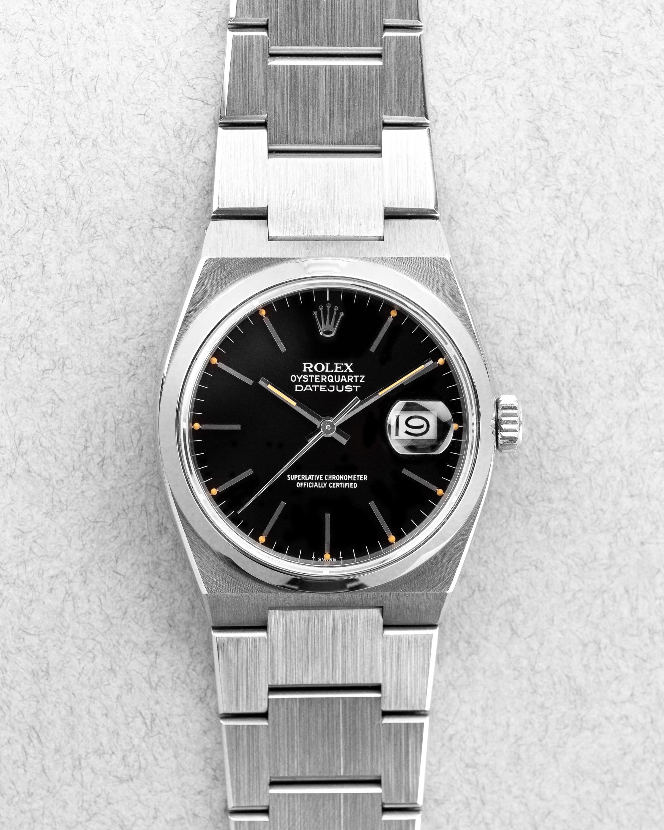 YTEC Rolex Datejust Oysterquartz réf. 17000 de 1982 – Parfait état et superbe patine - Front