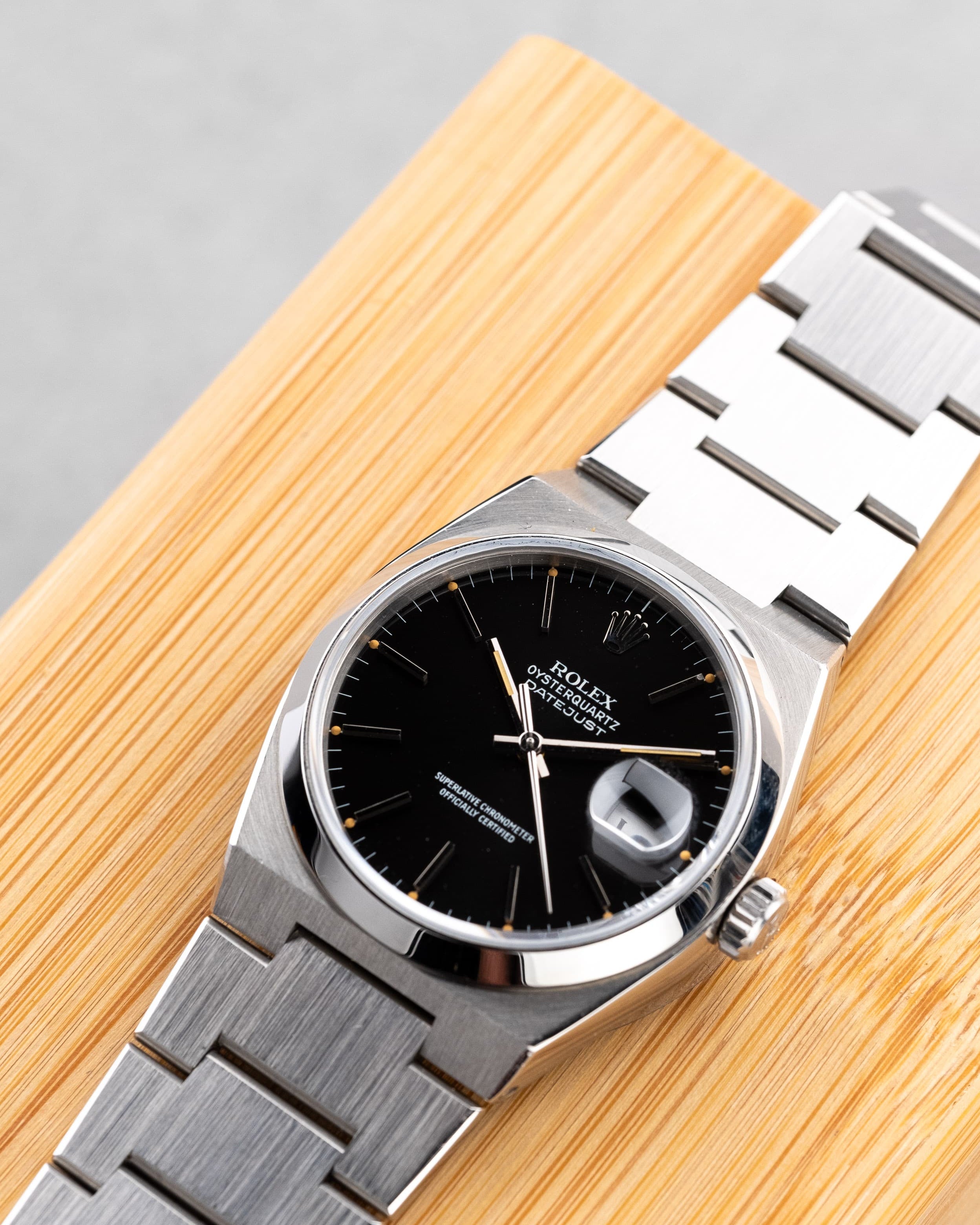 YTEC Rolex Datejust Oysterquartz réf. 17000 de 1982 – Parfait état et superbe patine - Lifestyle