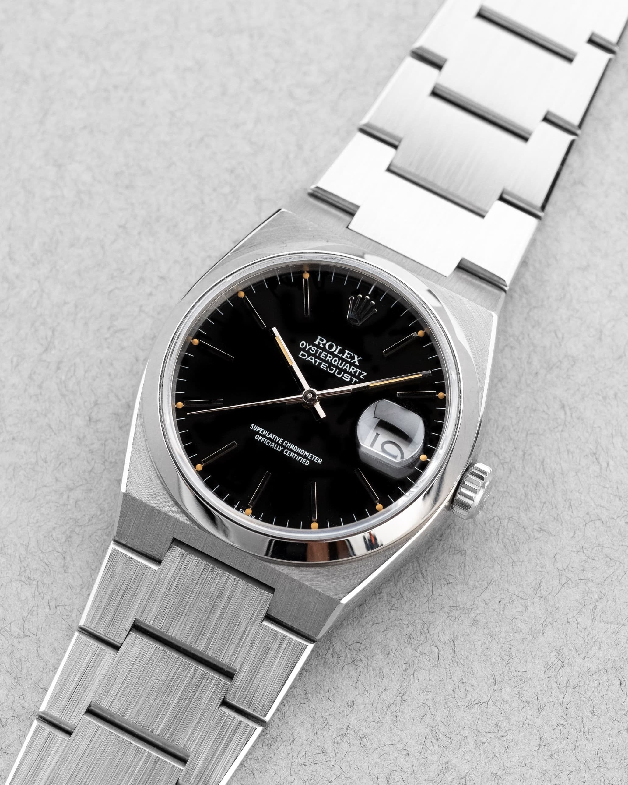 YTEC Rolex Datejust Oysterquartz réf. 17000 de 1982 – Parfait état et superbe patine - Three Quarters
