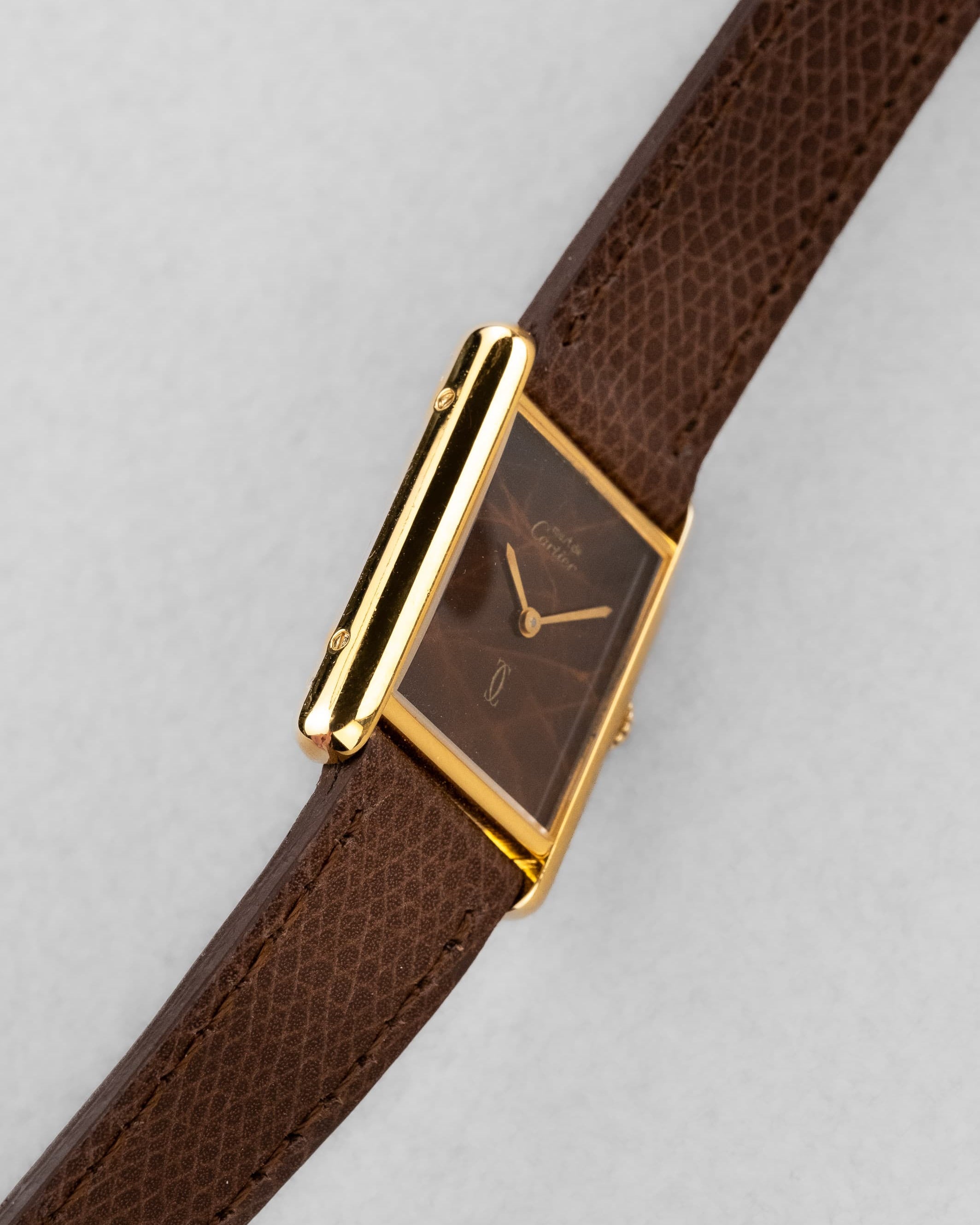 Z55B Cartier Tank Must Mécanique GM 6 « Wood/Turtle/Tortoiseshell Dial » - Left side