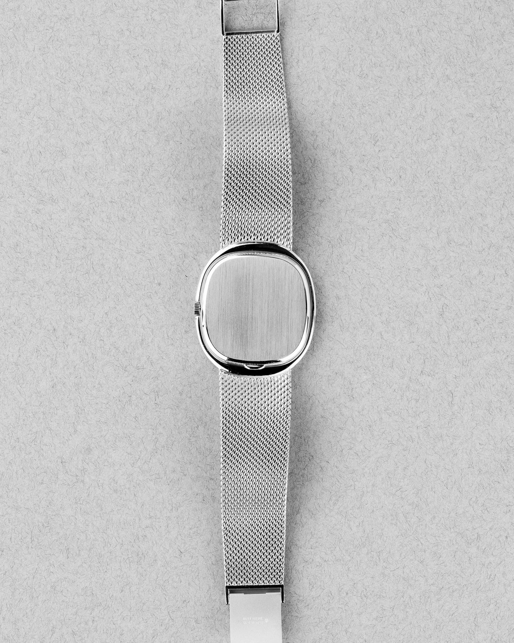 ZY8M Exceptionnelle Patek Philippe Ellipse d'Or 3634 en or blanc - Back