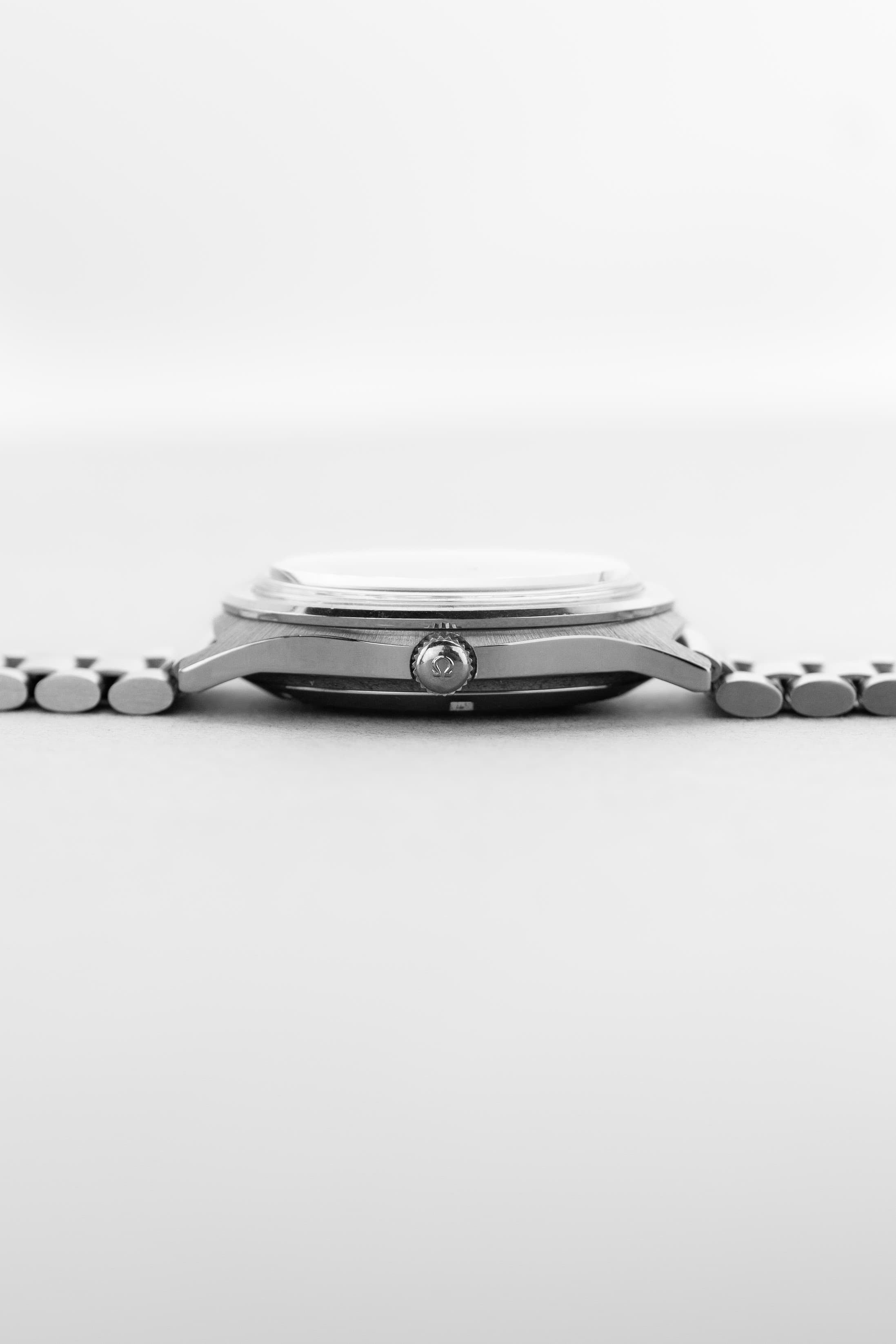 RZY8 Rare Omega Seamaster réf. 168.050 « Jumbo » Chronomètre de 1970 – Parfait état - Right side