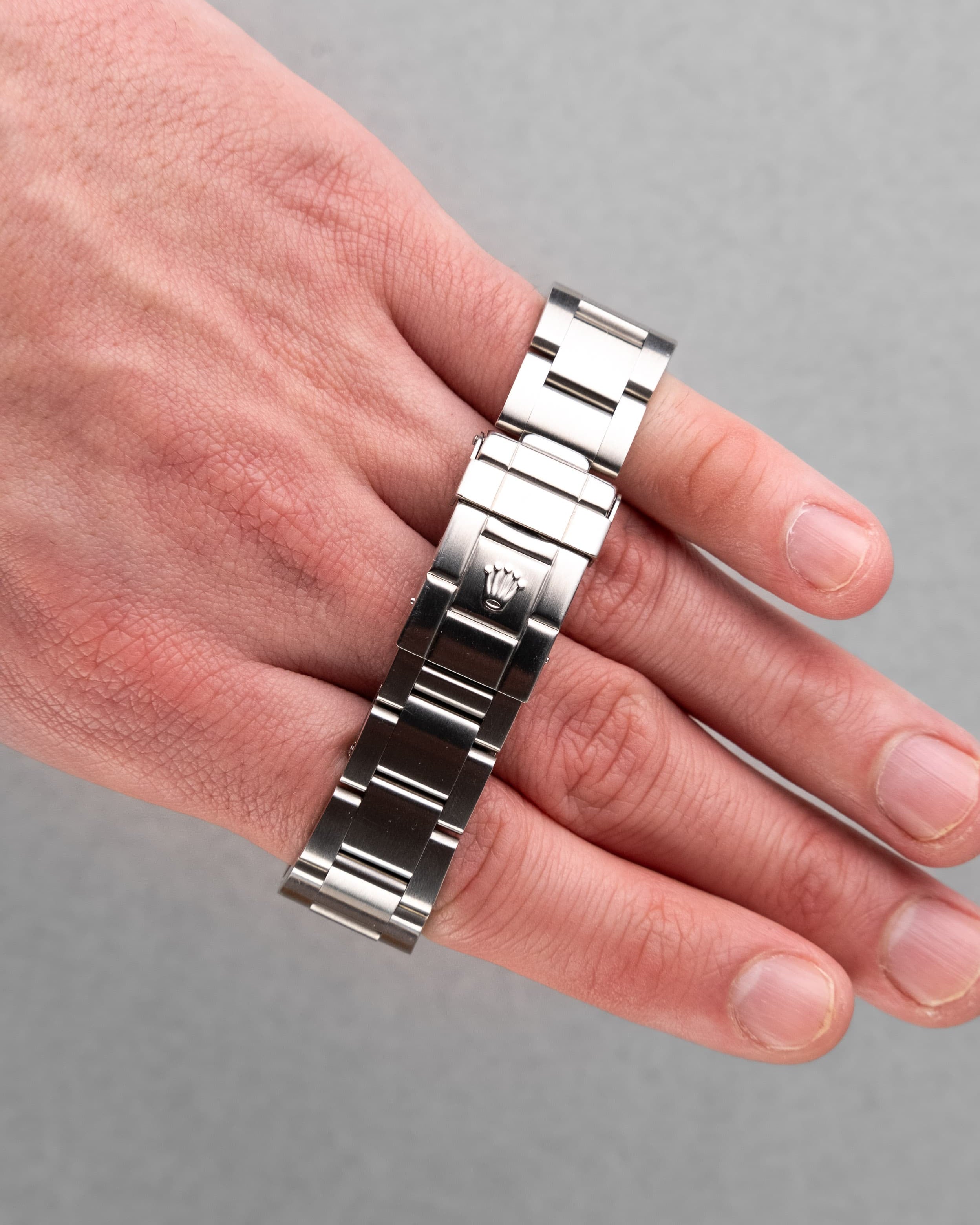 PJ7B Rolex Explorer 14270 de 2000 – Mint & Super Full Set - Feature