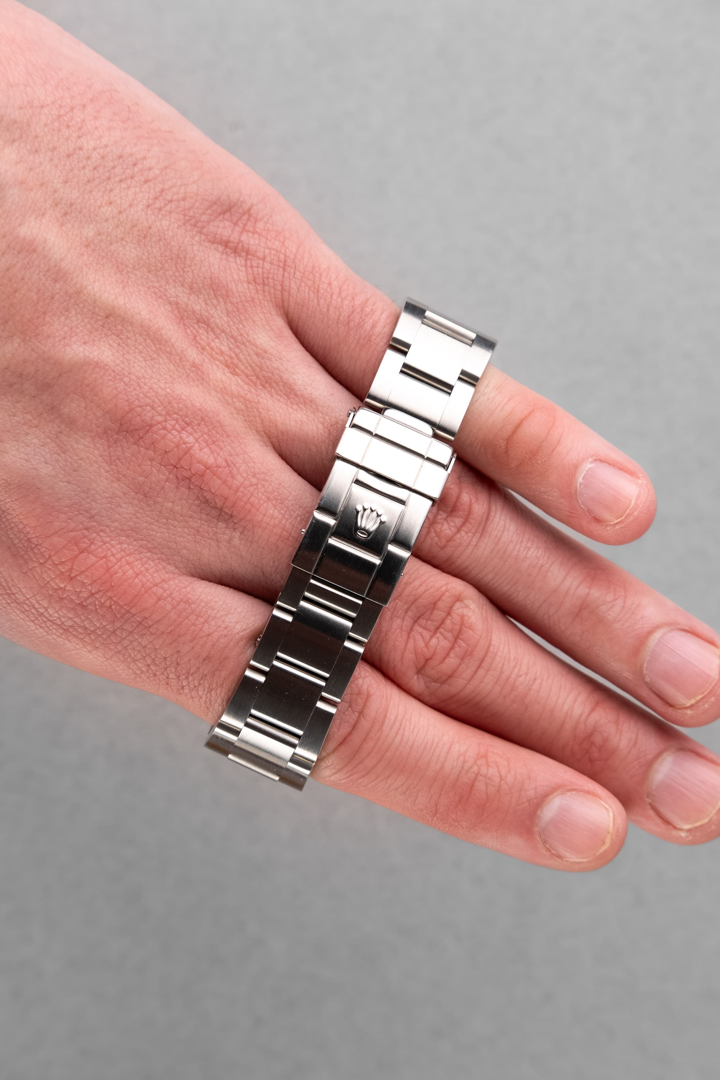 PJ7B Rolex Explorer 14270 de 2000 – Mint & Super Full Set - Feature