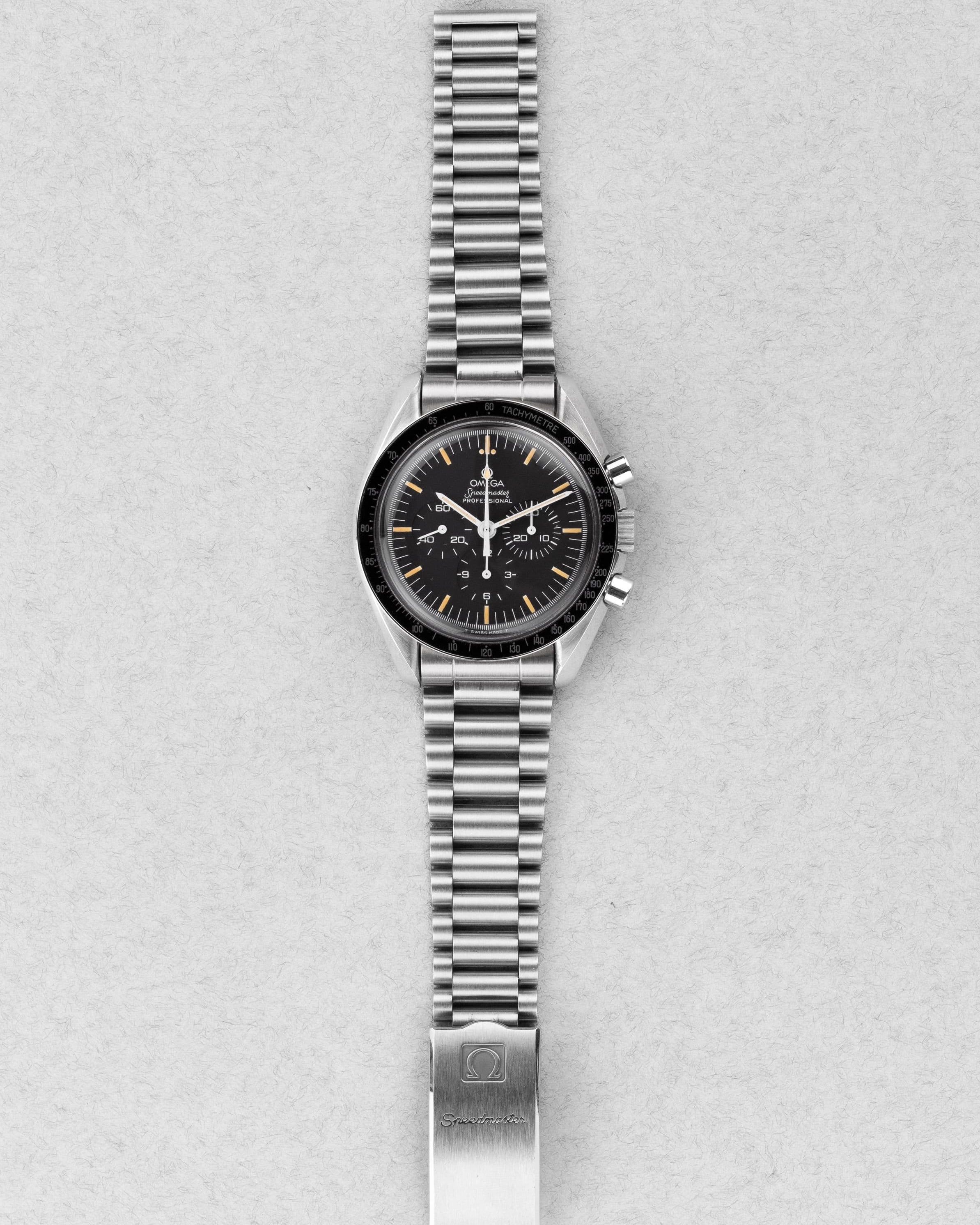 K2XS Omega Speedmaster Moonwatch « Long S & R » réf. 3590.50/145.022 circa 1990 – Patine + Bracelet 1450 - Overview