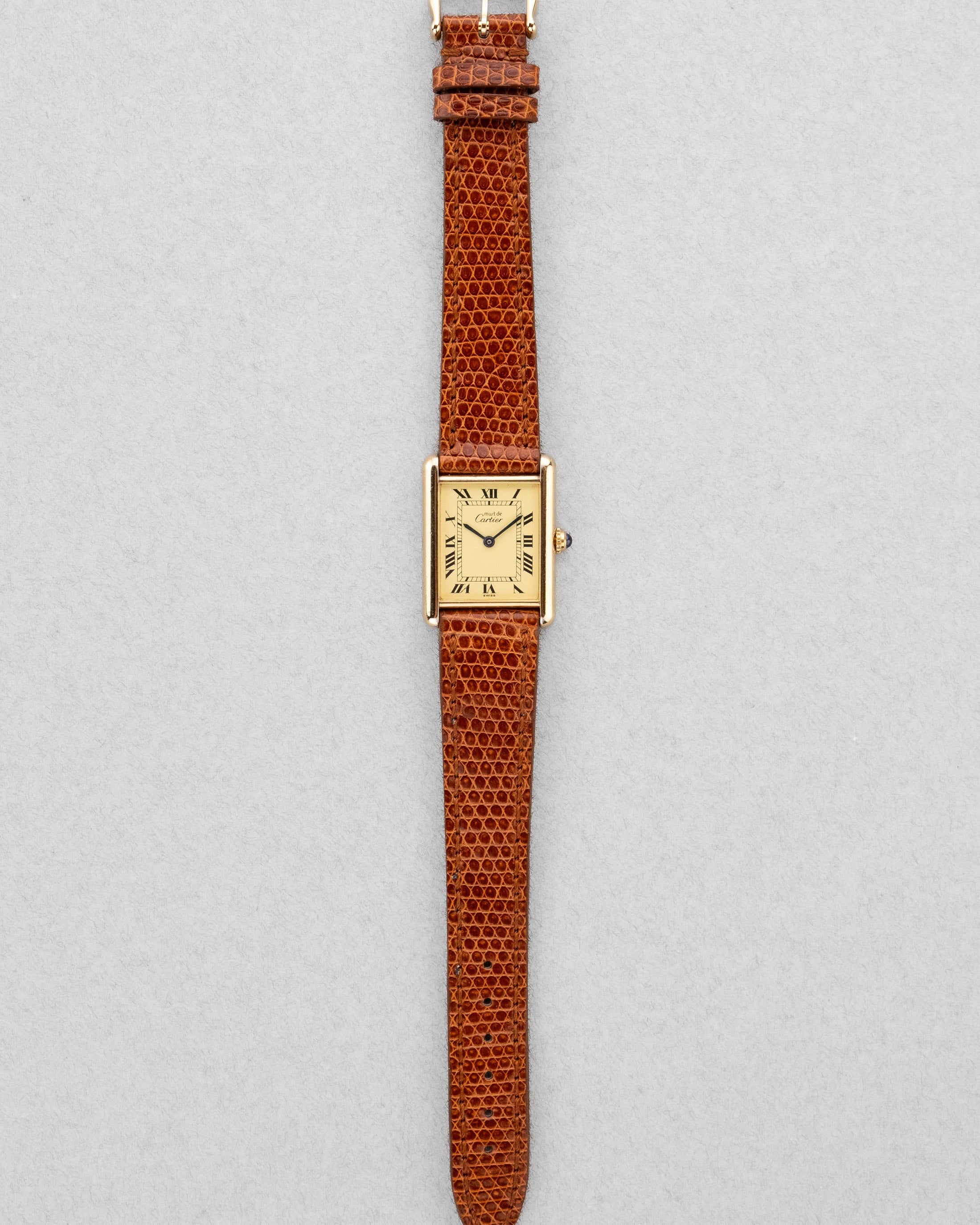 YM2B Cartier Tank Must Quartz GM 5 « Cream/Ivory Roman Dial », circa 1990 - Overview