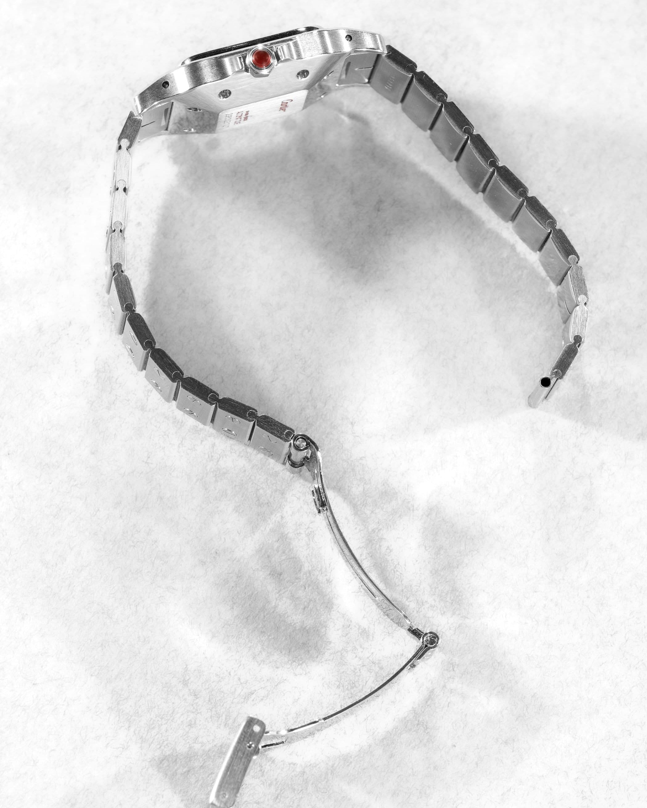 39PK Cartier Santos Carrée « Red/Burgundy » réf. 2960 – « SWISS Only » - Right side