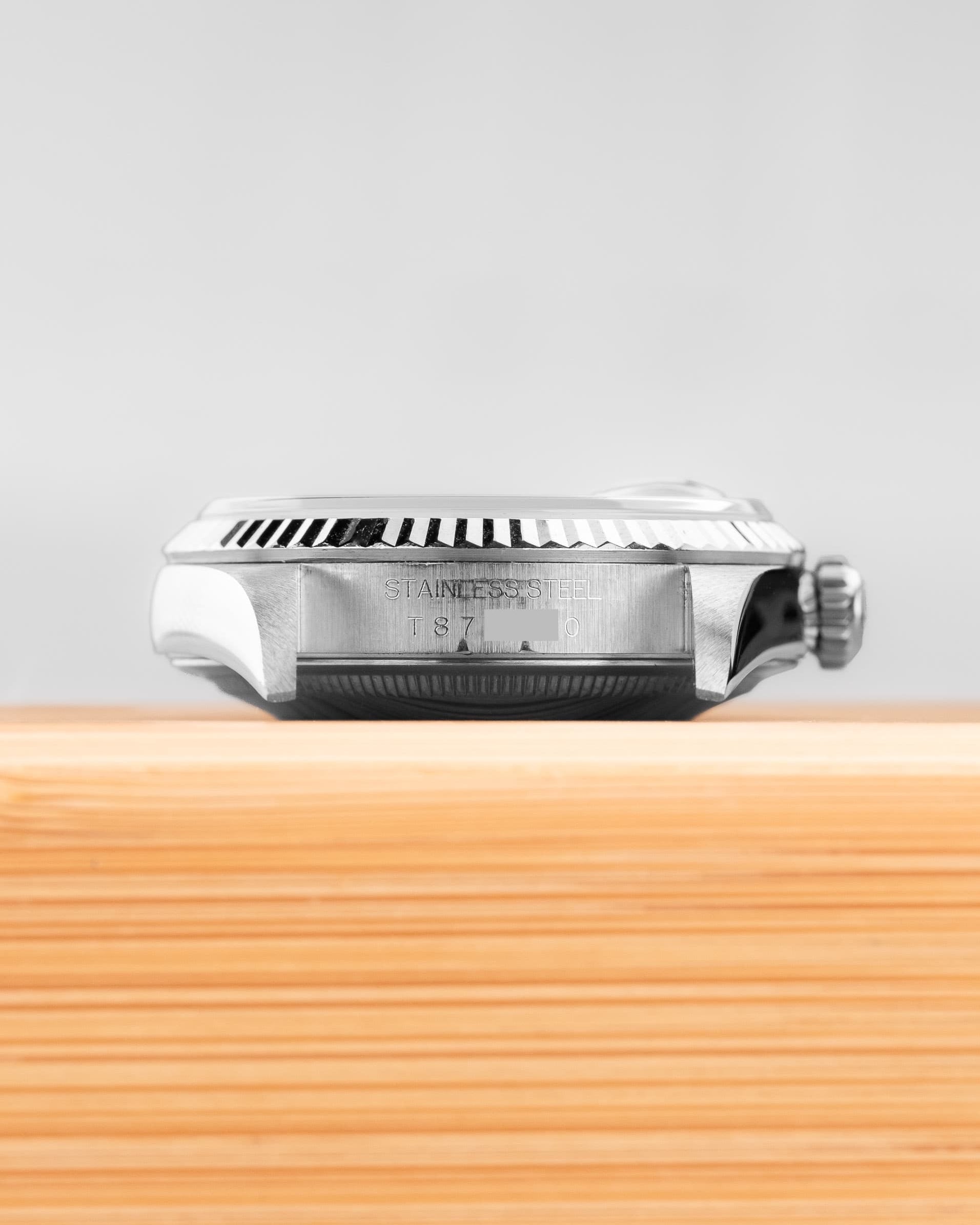 S2X5 Rolex Datejust 16234 « Silver » de 1996 - Lugs - Serial