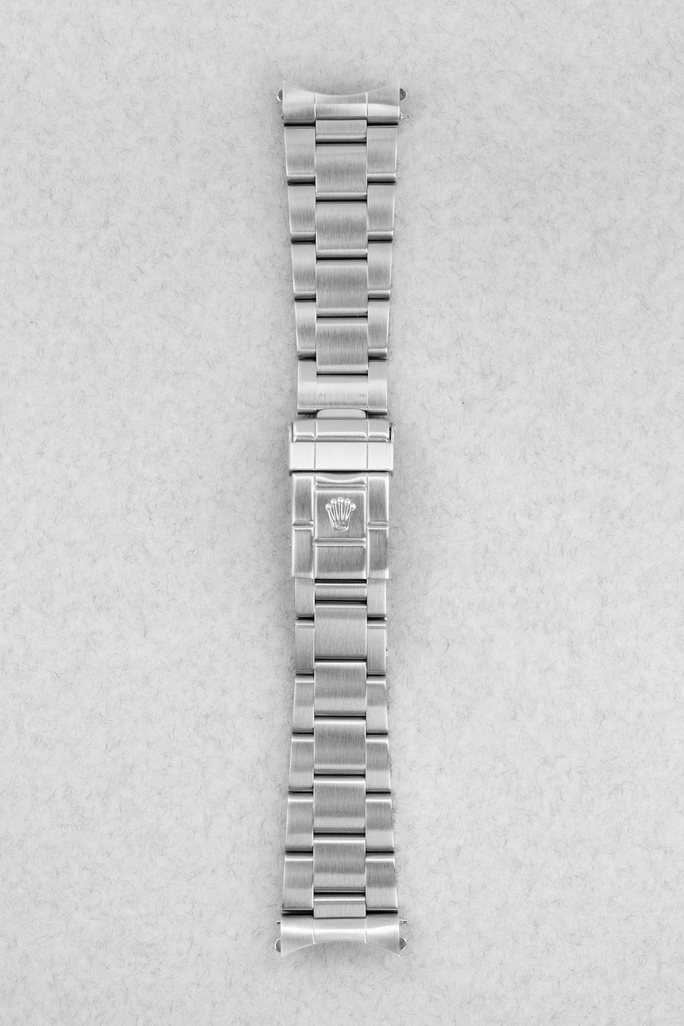 PJ7B Rolex Explorer 14270 de 2000 – Mint & Super Full Set - Bracelet Front