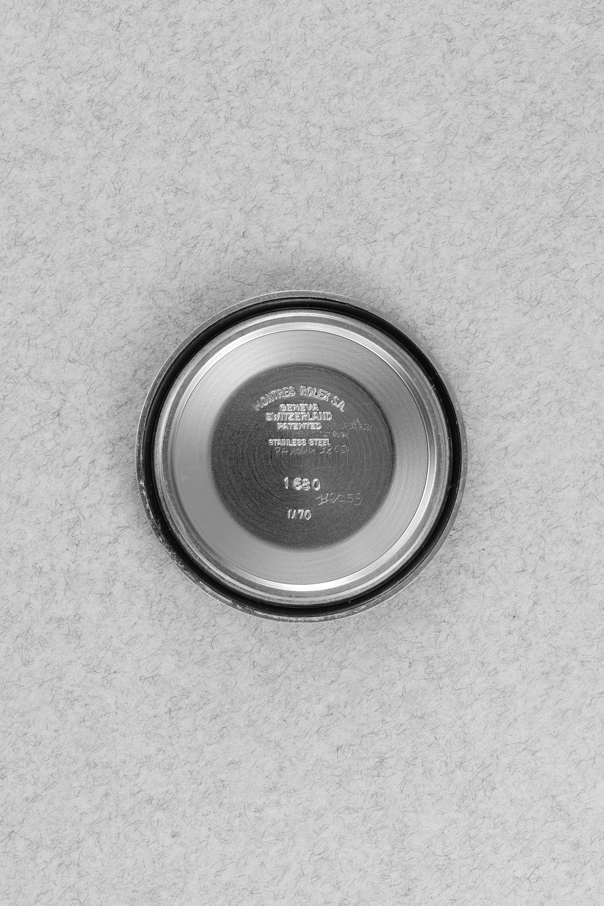 1WQV Rolex Submariner Date 1680 « Red Sub Mark IV » de 1971 - Inside case back