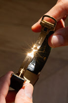 5MDB Sublime Cartier Santos-Dumont GM Ref. 78097 “PARIS” in Yellow Gold, circa 1973 – New Old Stock - Buckle Inside