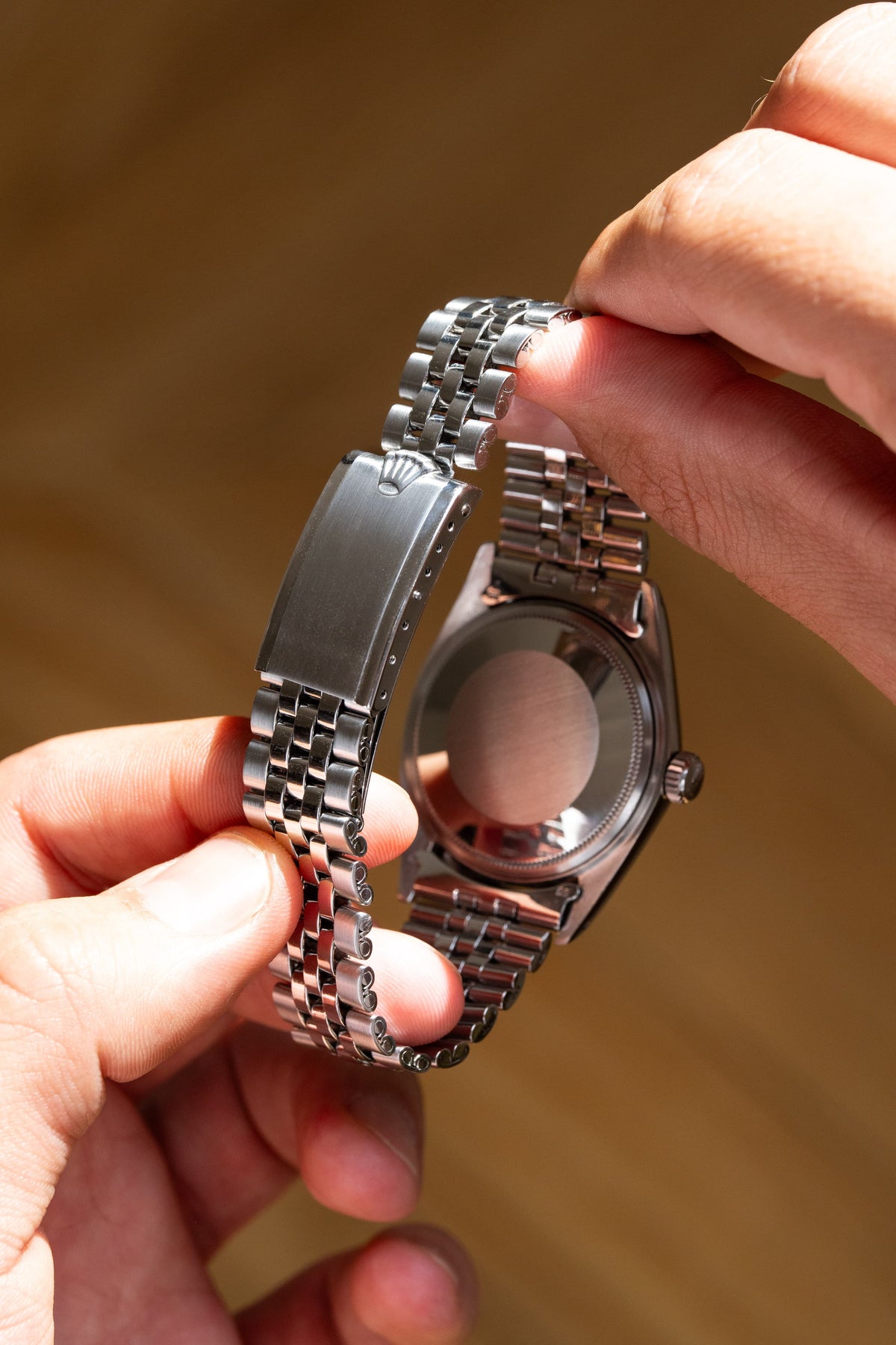 6DQ9 Superb 1969 Rolex Datejust Ref. 1601 in Steel – “Blue Shantung/Mosaic” Dial - Buckle Outside