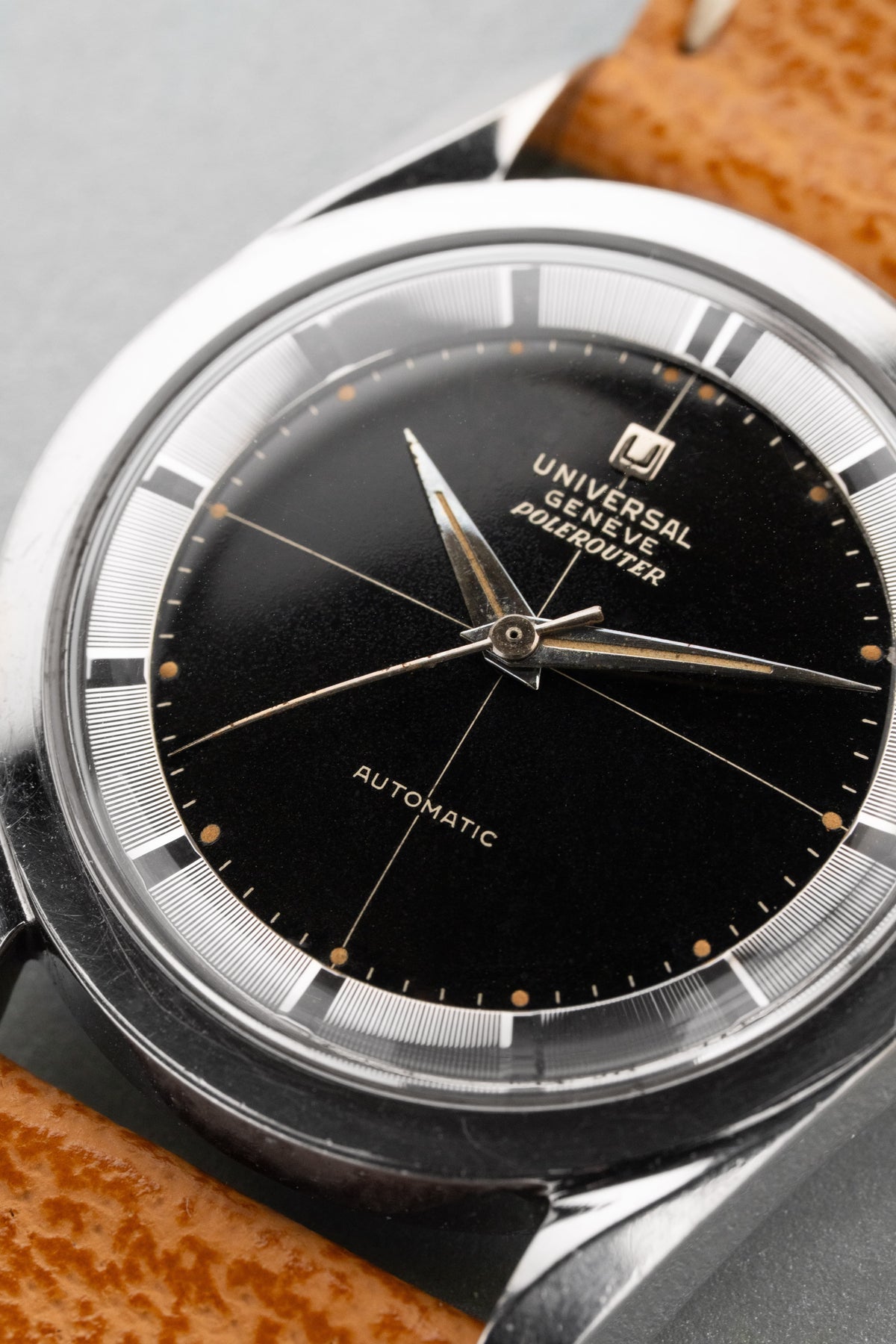 8H9A Superb 1955-1956 Universal Genève Polerouter Ref. 20217/4 - Dial