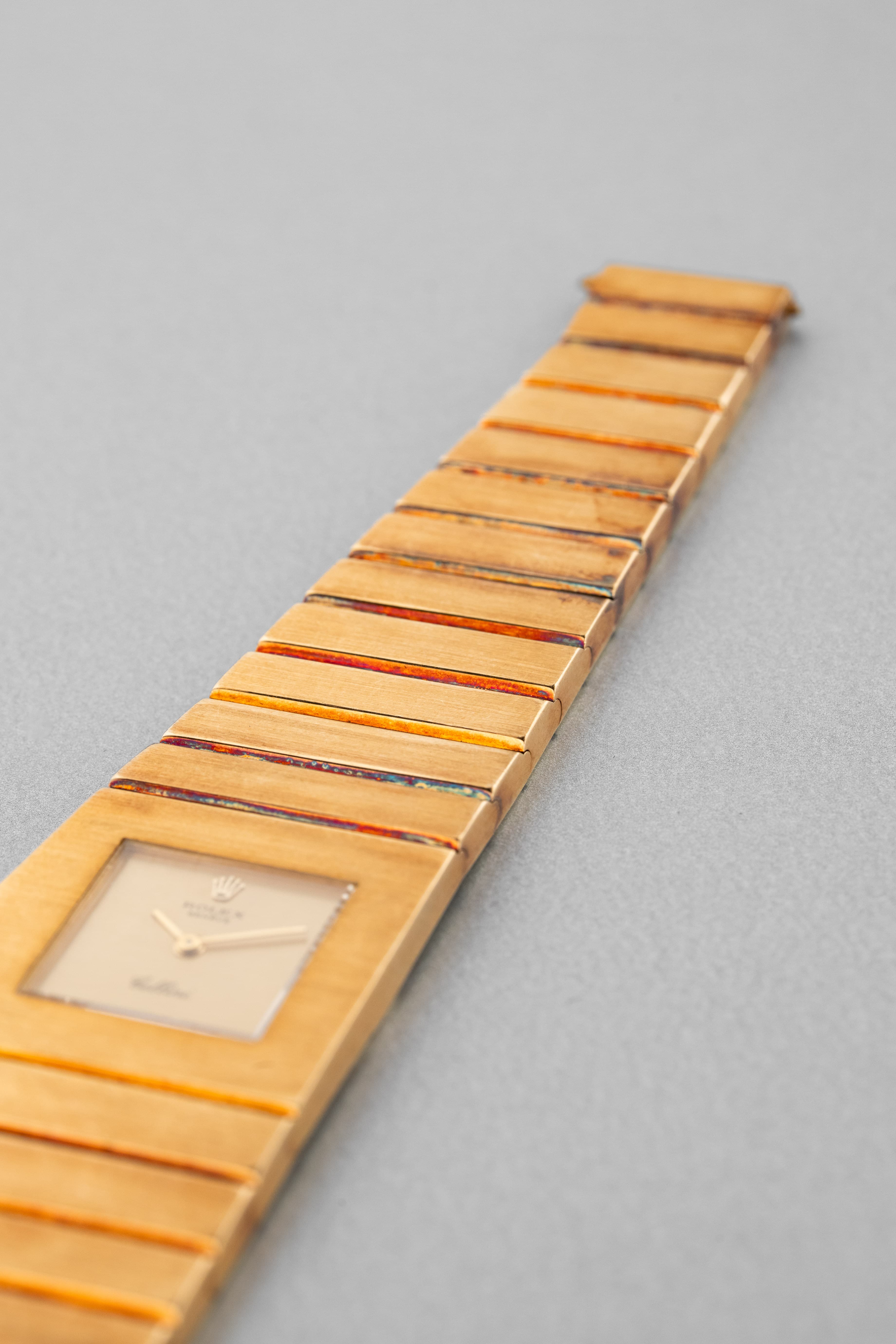 9F79 Exceptionnelle Rolex King Midas/Cellini en or jaune, réf. 9630, de 1963 – La 1ère MIDAS - Bracelet Front