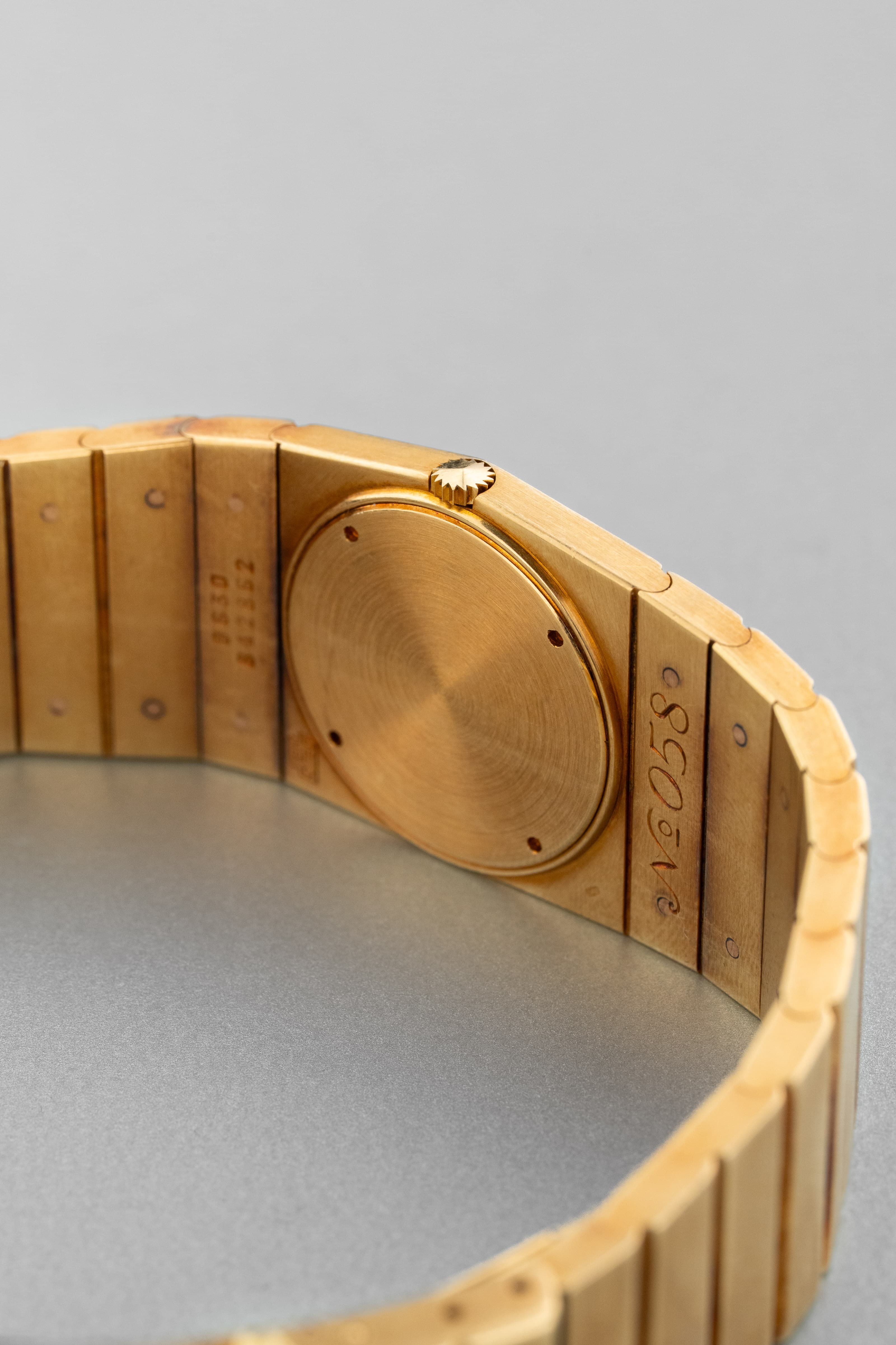 9F79 Exceptionnelle Rolex King Midas/Cellini en or jaune, réf. 9630, de 1963 – La 1ère MIDAS - Right side