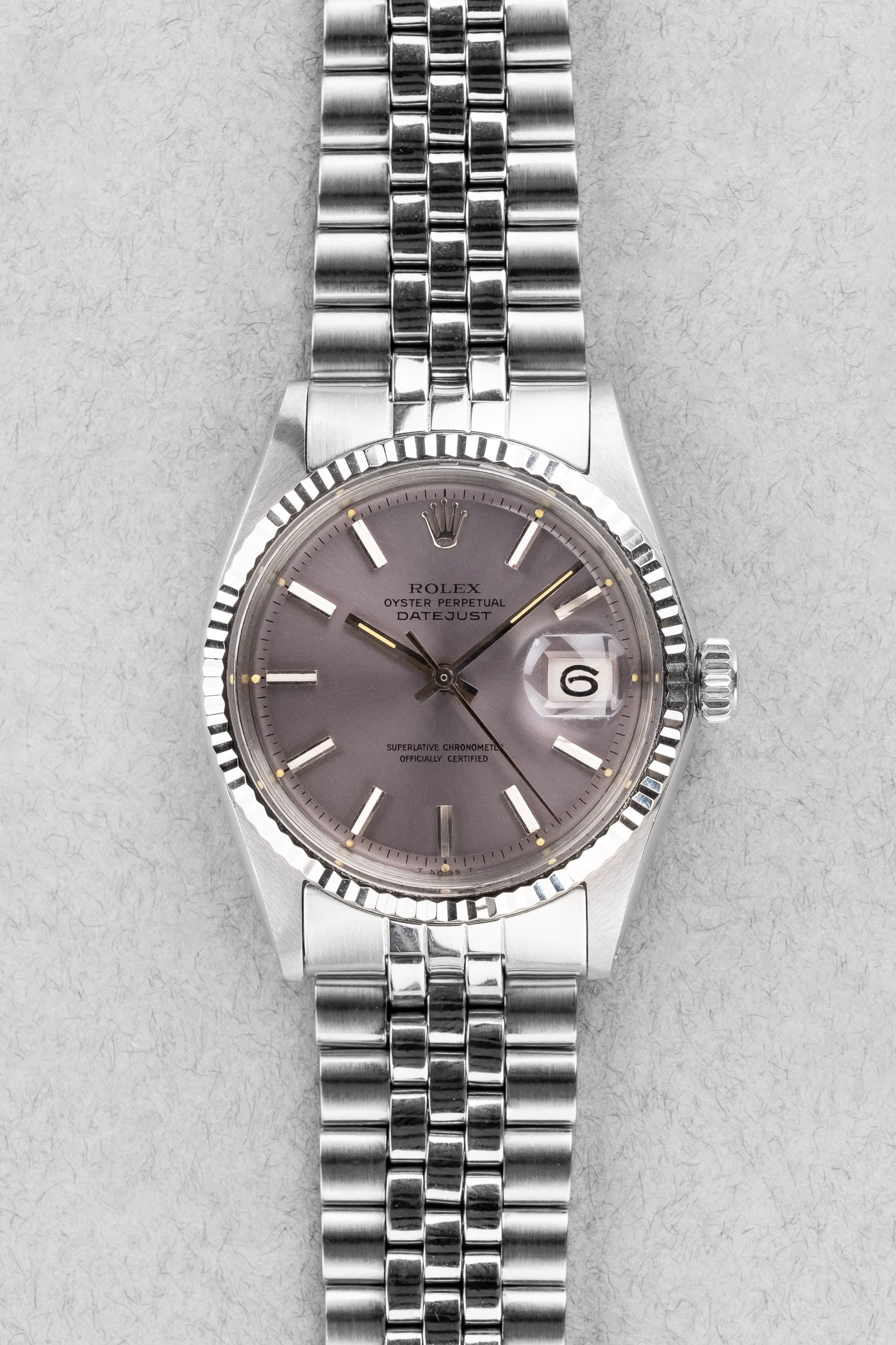 PUSP Rare et fascinante Rolex Datejust 1601 « Lavande » de 1970 - Front