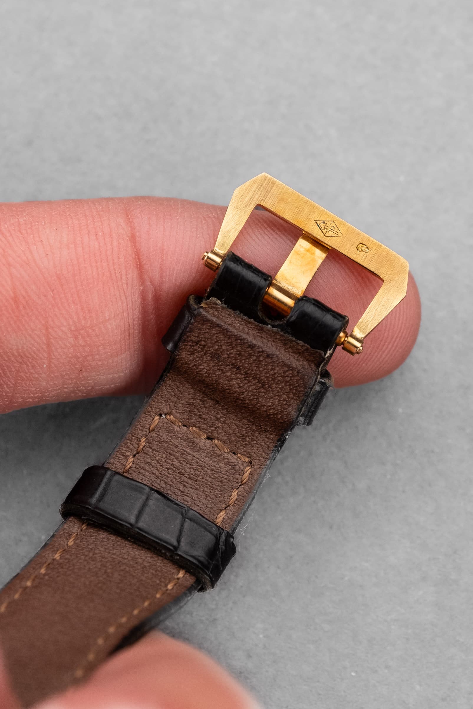 AUJY Rare Boucheron « Disco Volante » en or jaune - Buckle Inside