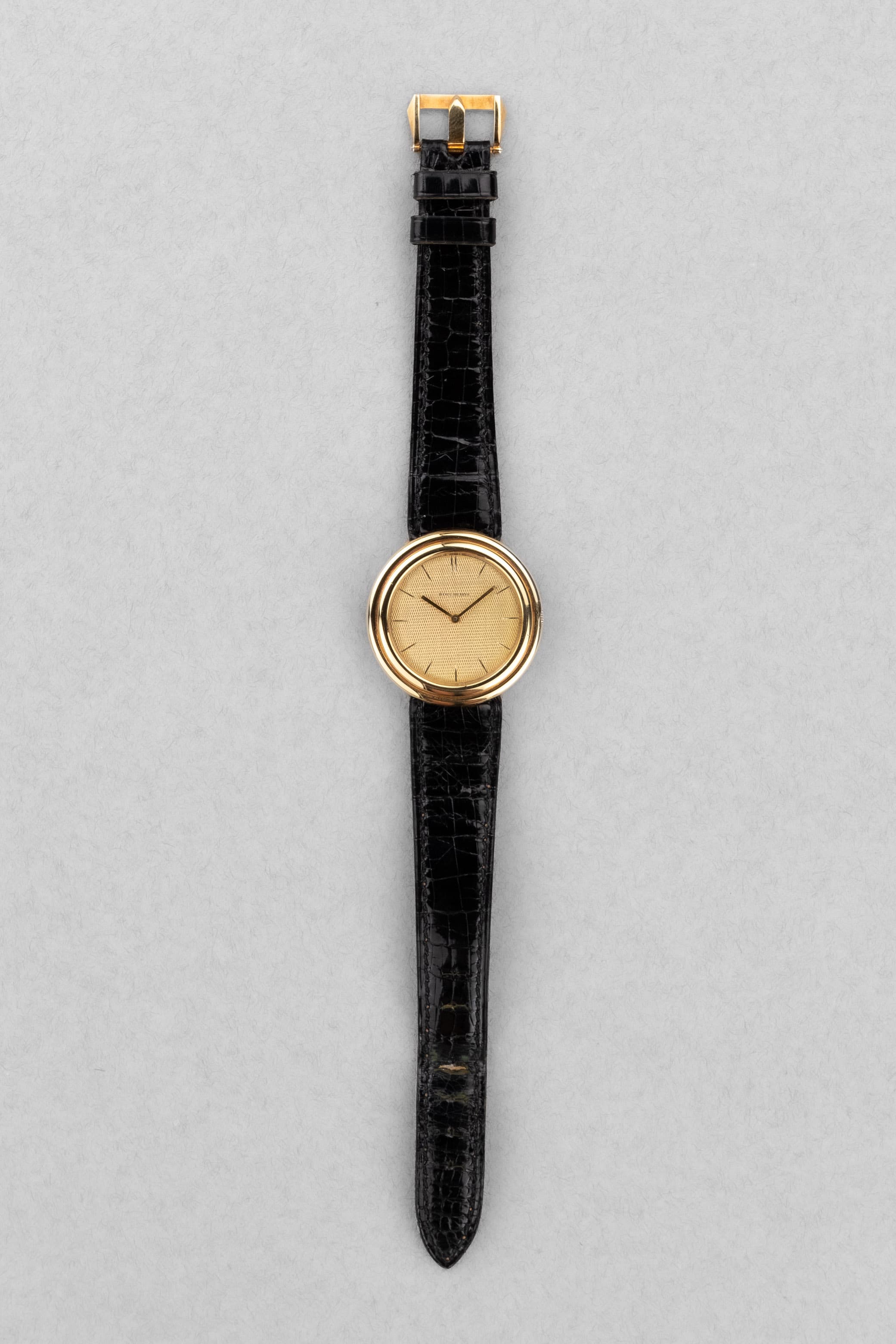 AUJY Rare Boucheron « Disco Volante » en or jaune - Overview