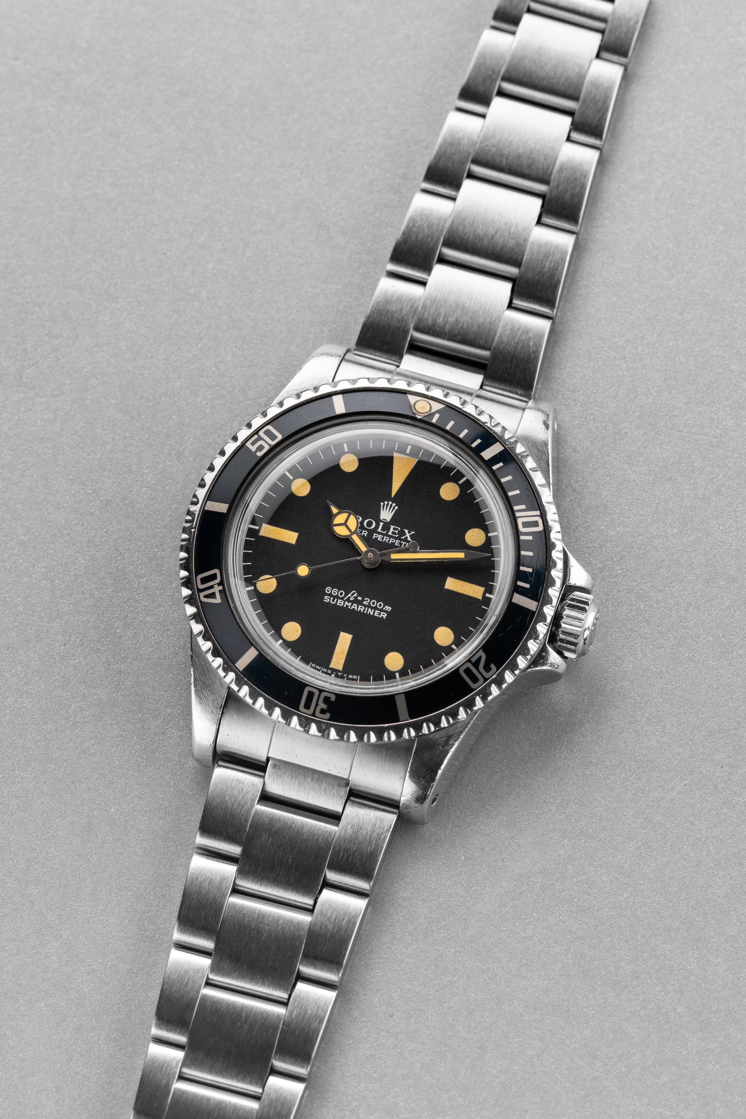 BFAV Rolex Submariner réf. 5513 « Non Serif Dial » de 1977-1978 - Three Quarters