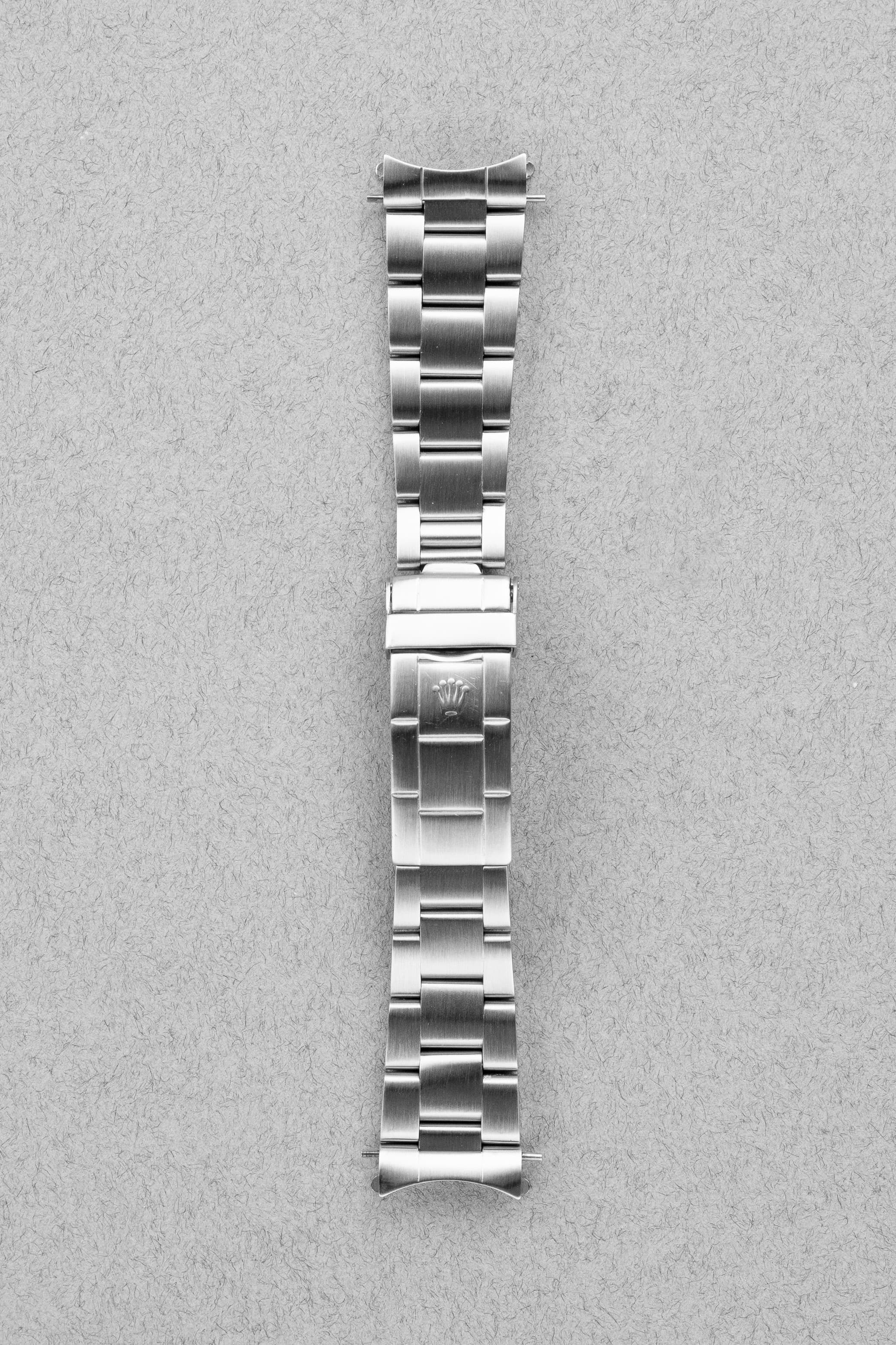 BHYE Exceptionnelle Rolex Submariner 5513 « Maxi Mark 3 » de 1979 - Bracelet Front