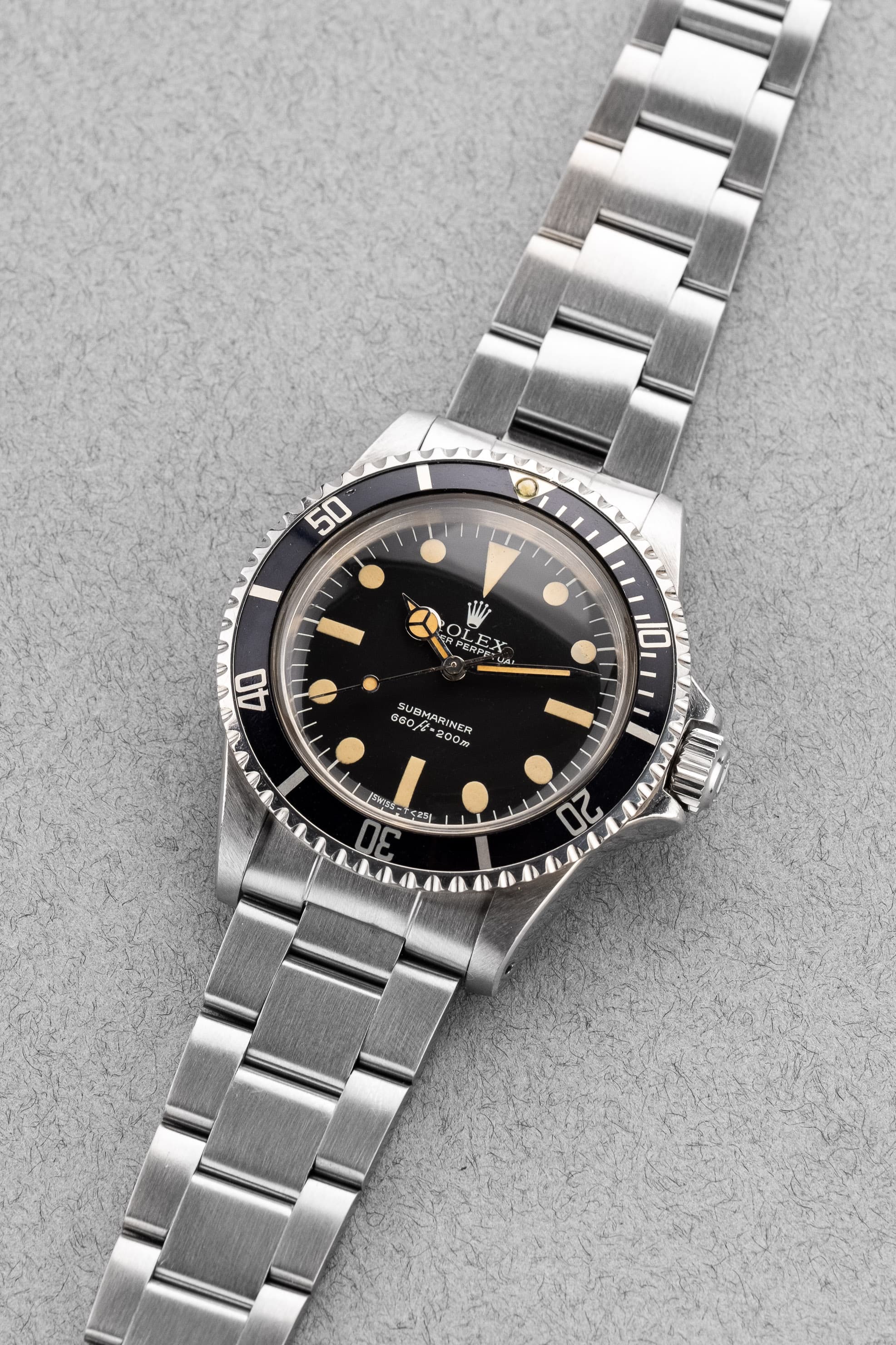 BHYE Exceptionnelle Rolex Submariner 5513 « Maxi Mark 3 » de 1979 - Overview