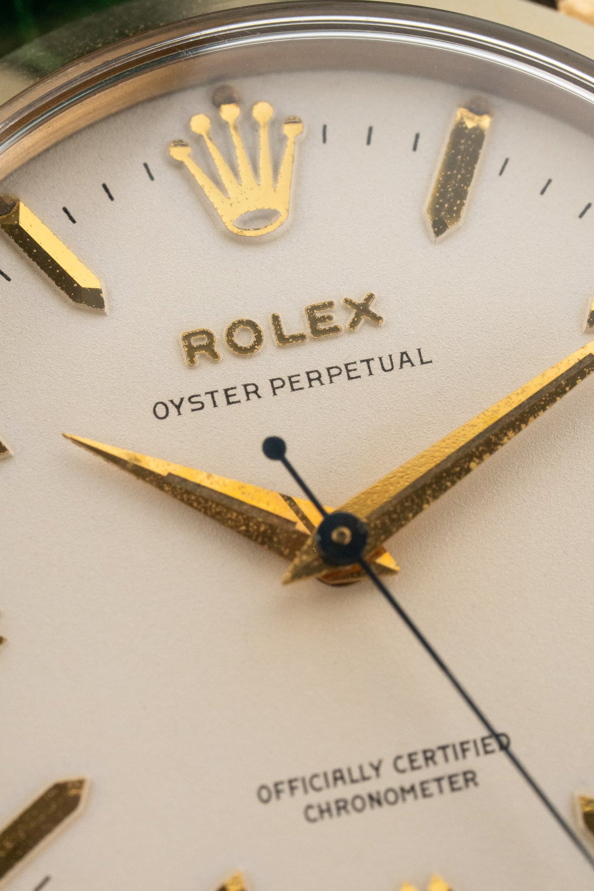 BXFU Rolex Oyster Perpetual 型號 6564 黃金腕錶，1955 年——OCC，英國市場 - 錶盤