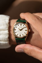 BXFU Rolex Oyster Perpetual 型號 6564 黃金腕錶，1955 年——OCC，英國市場 - 特寫