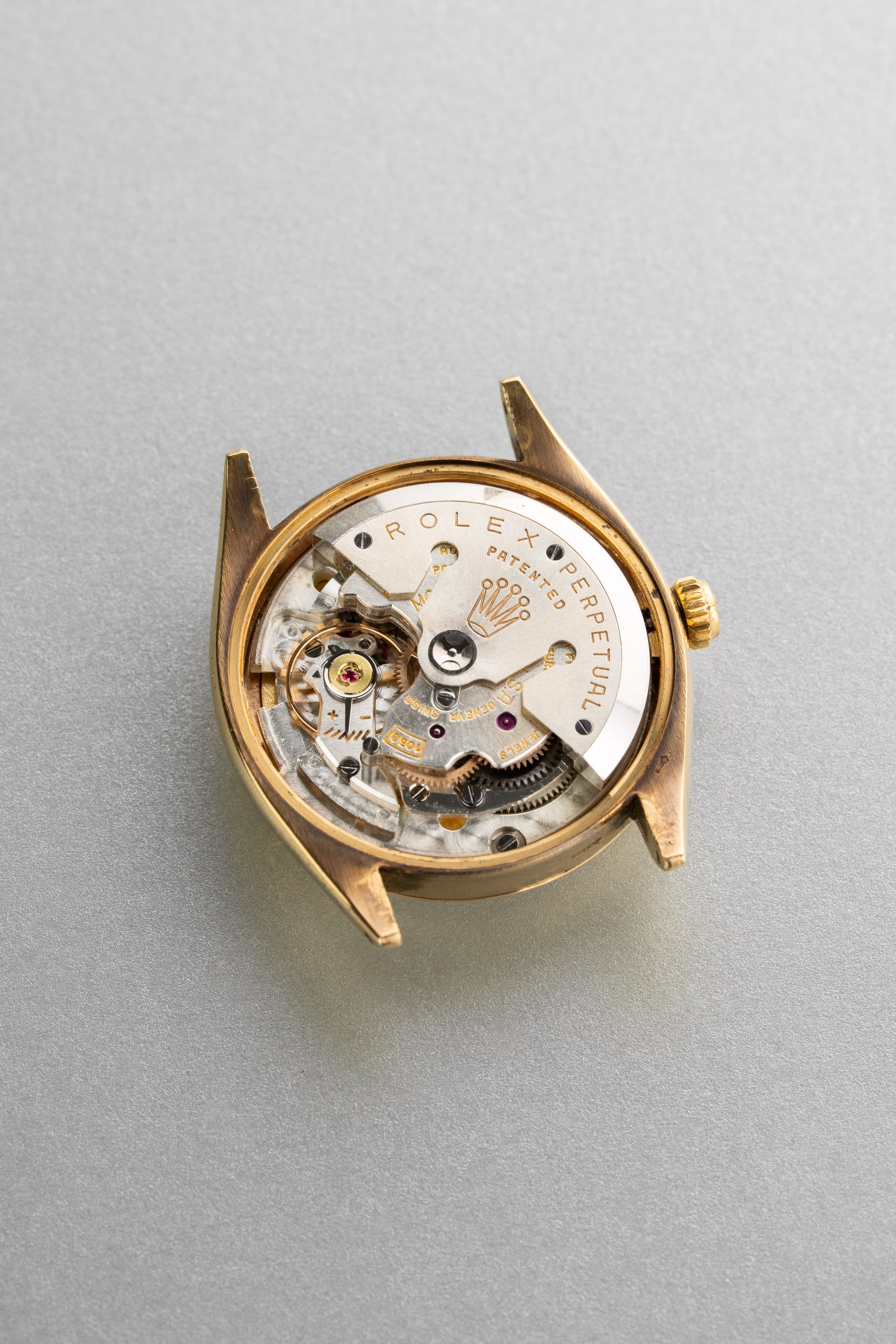 BXFU Rolex Oyster Perpetual réf. 6564 en or jaune de 1955 – OCC, Marché britannique - Movement
