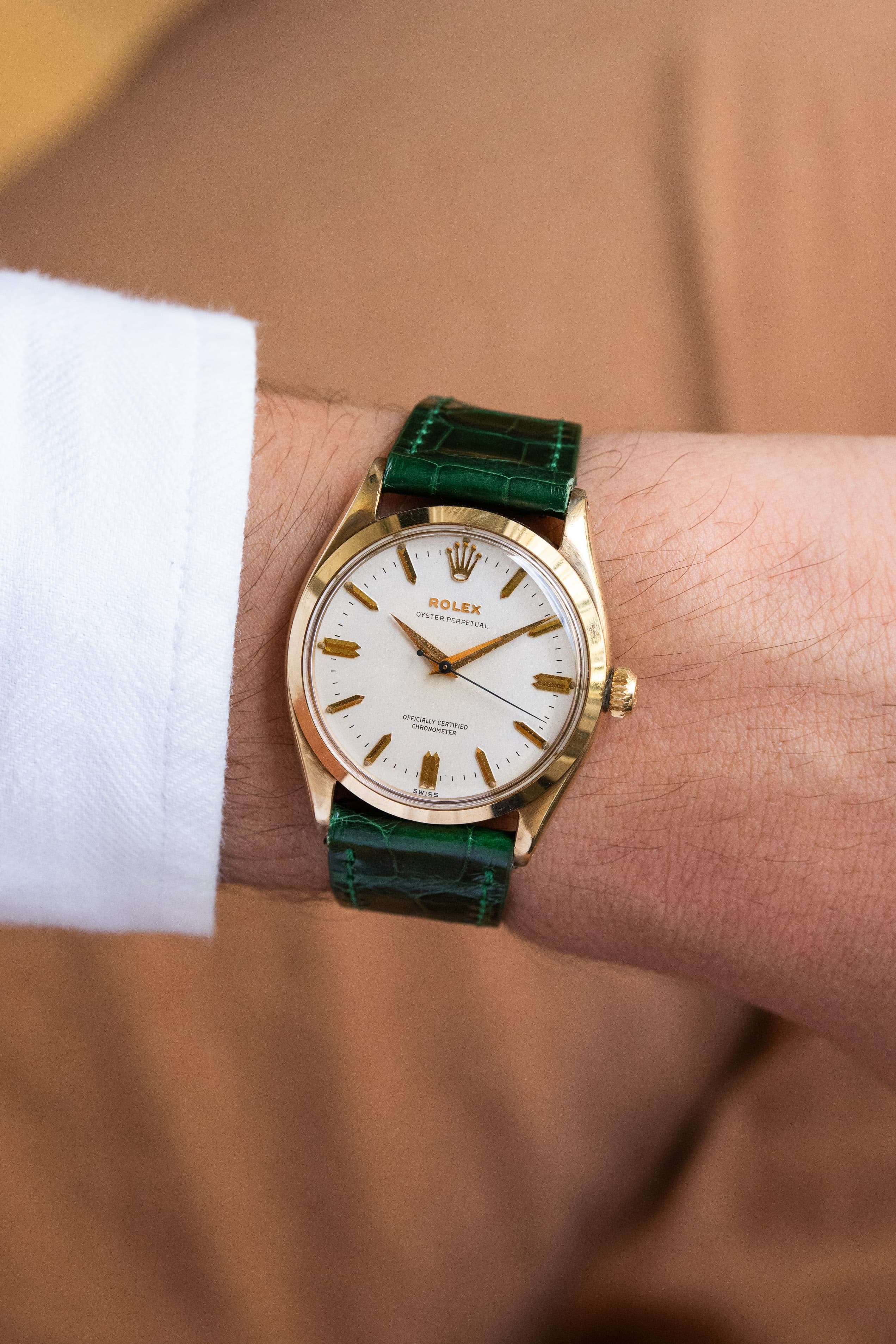 BXFU Rolex Oyster Perpetual réf. 6564 en or jaune de 1955 – OCC, Marché britannique - Overview