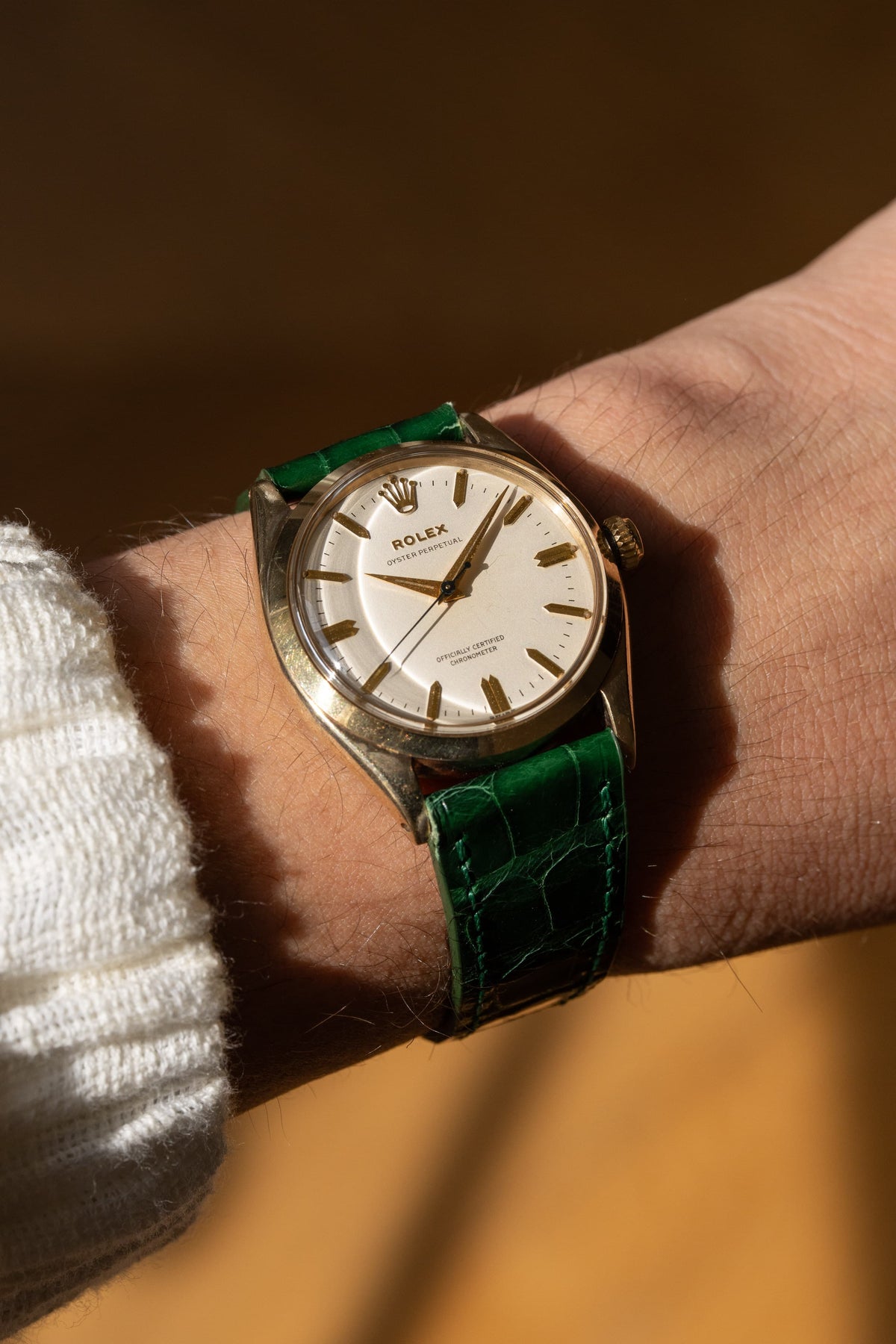 BXFU Rolex Oyster Perpetual 型號 6564 黃金腕錶，1955 年——OCC，英國市場 - 上手照